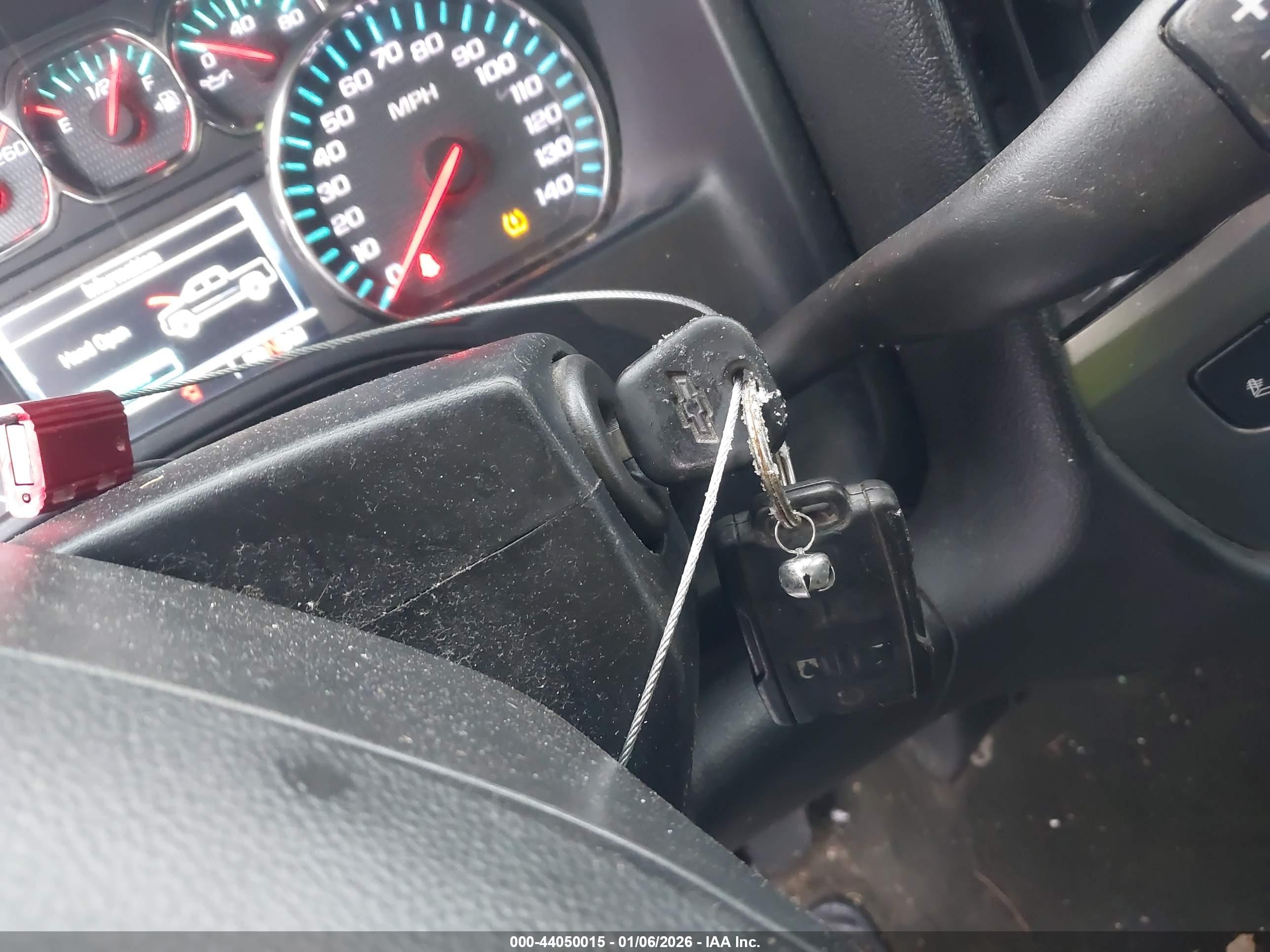 CHEVROLET SILVERADO image 11