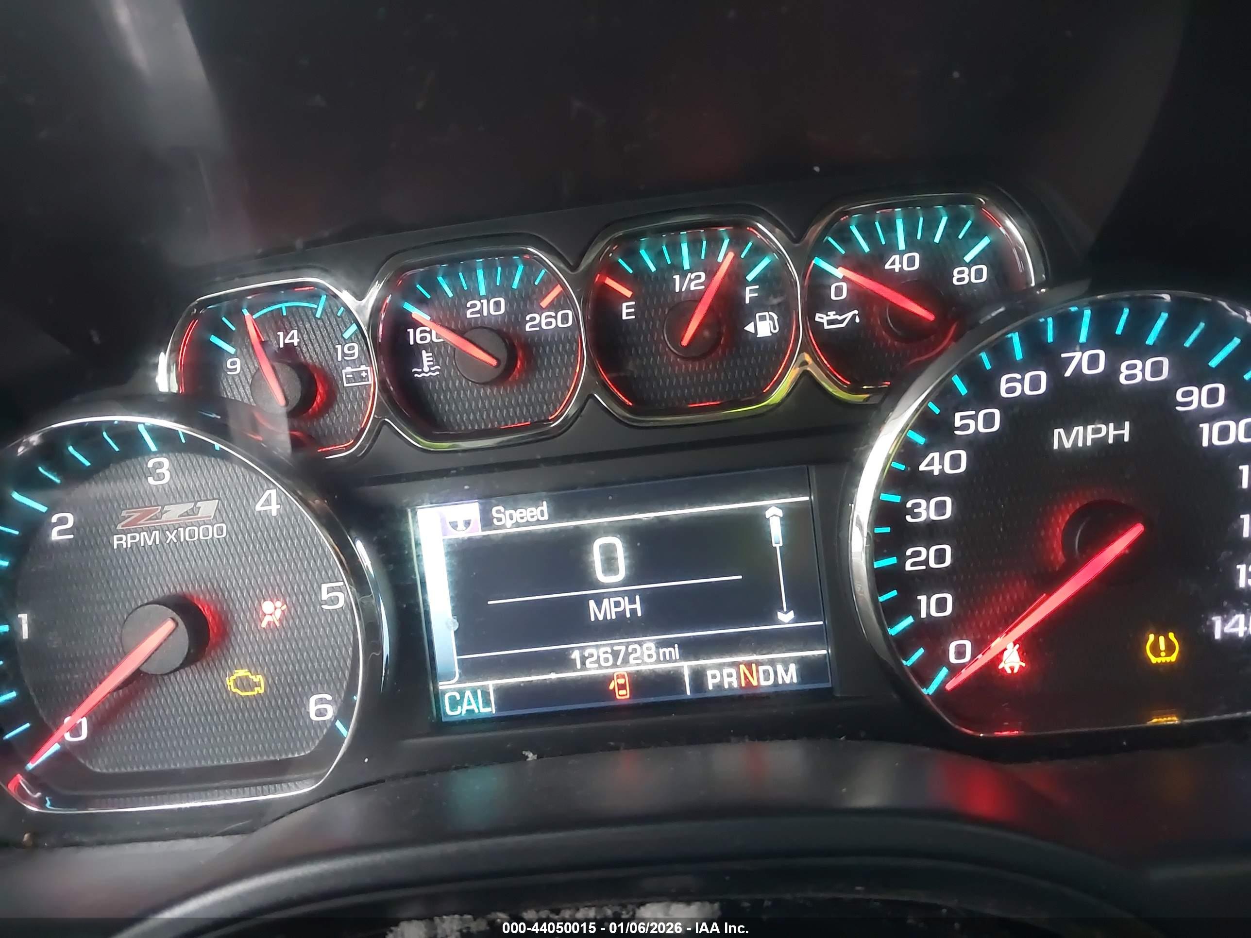 CHEVROLET SILVERADO image 7