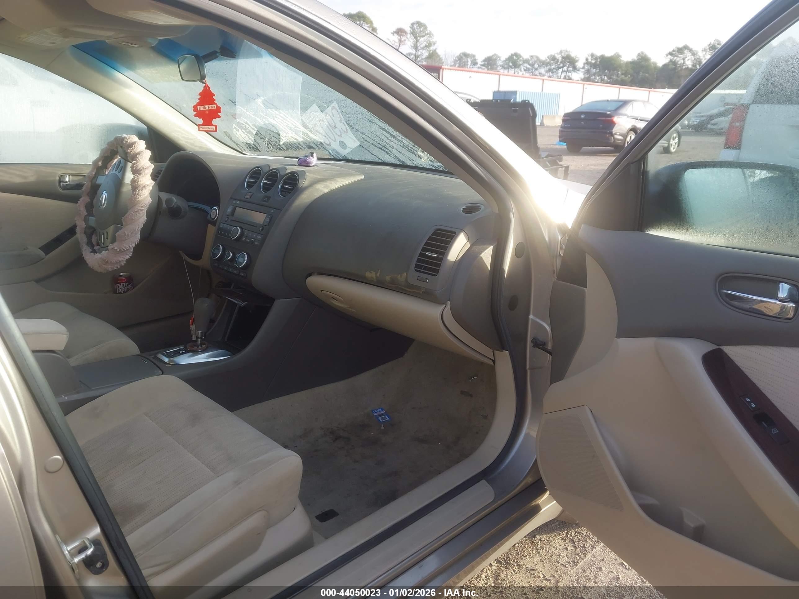 NISSAN ALTIMA image 5