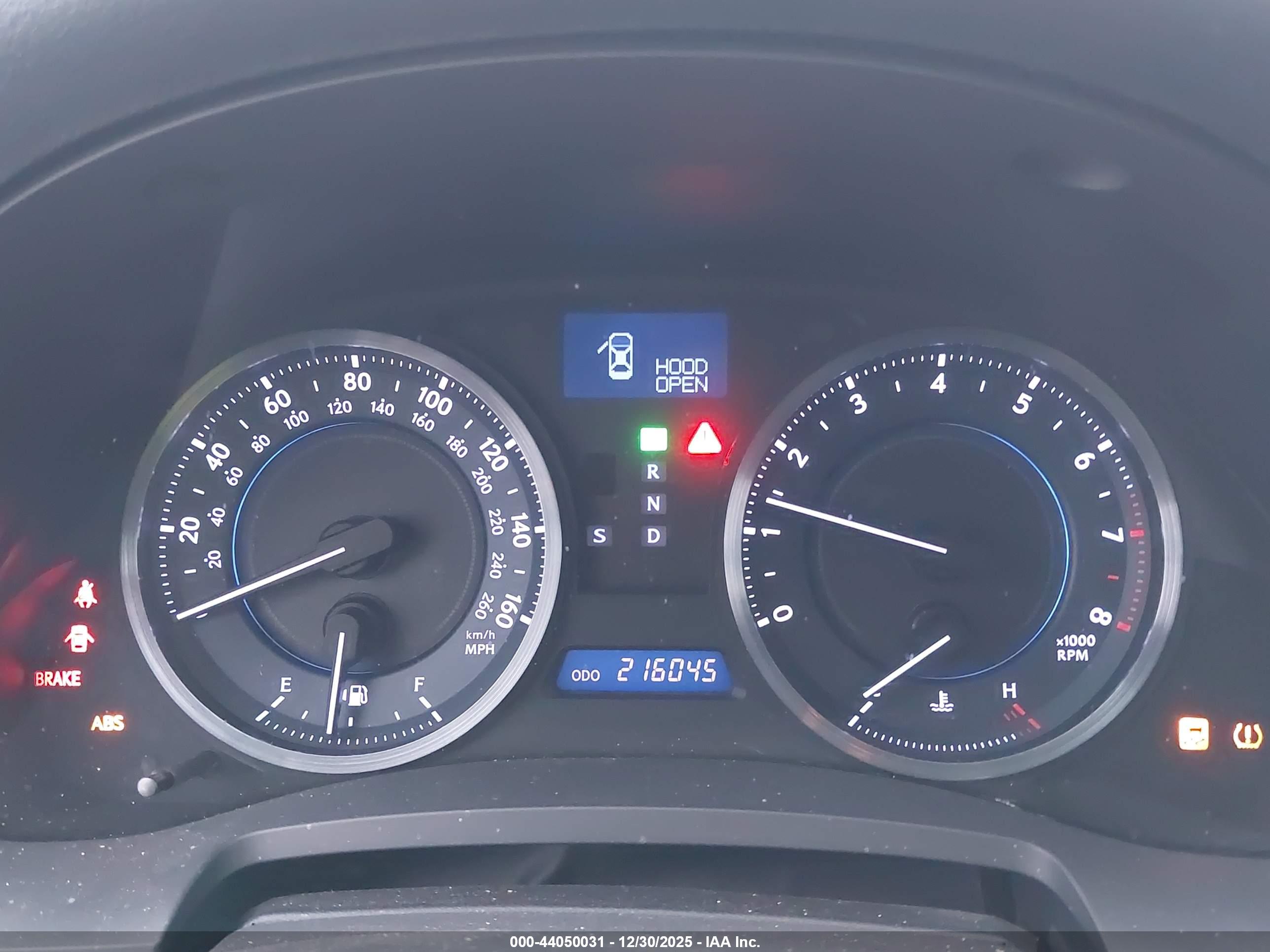 LEXUS IS image 7