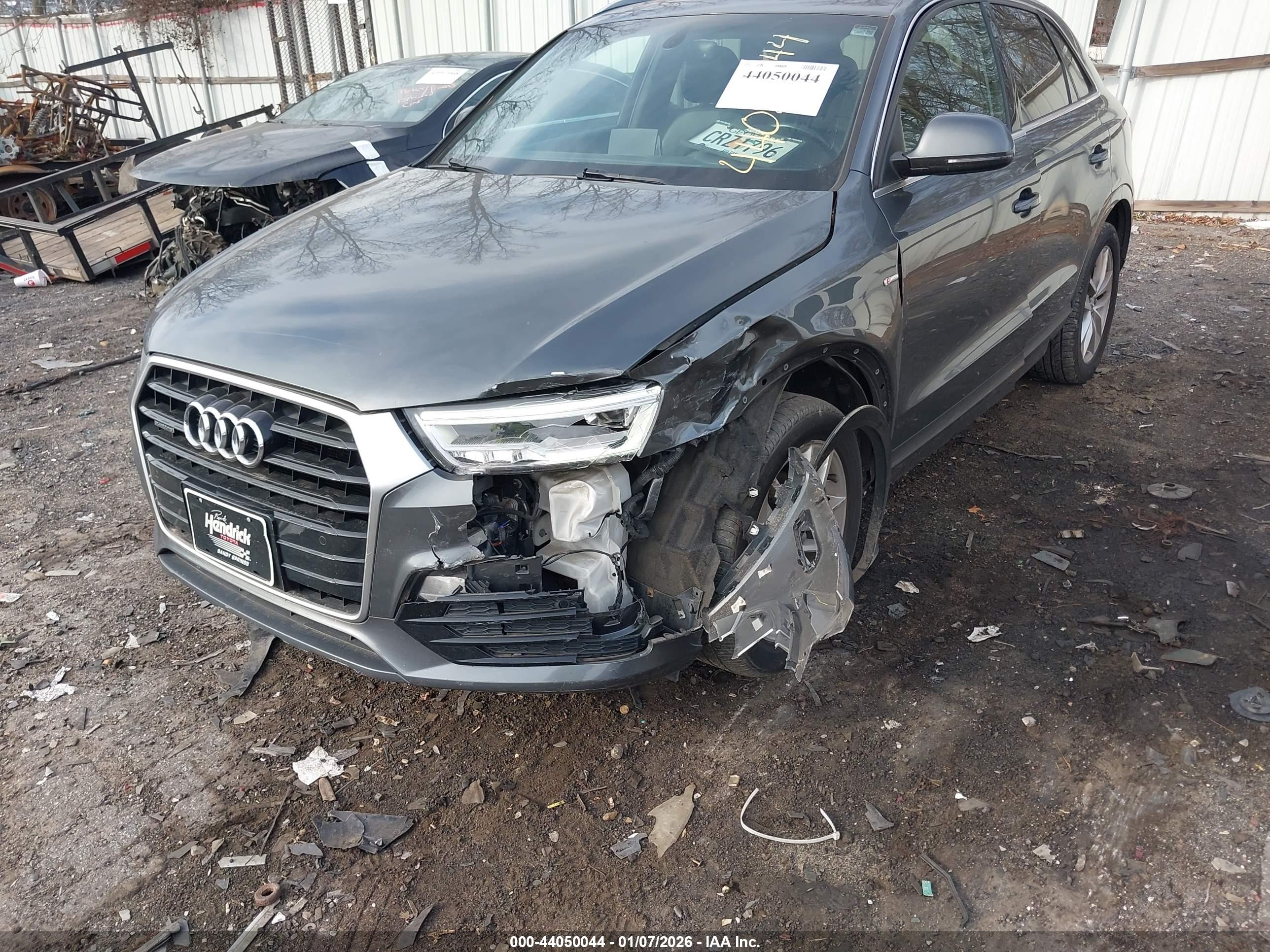 AUDI Q3 image 6
