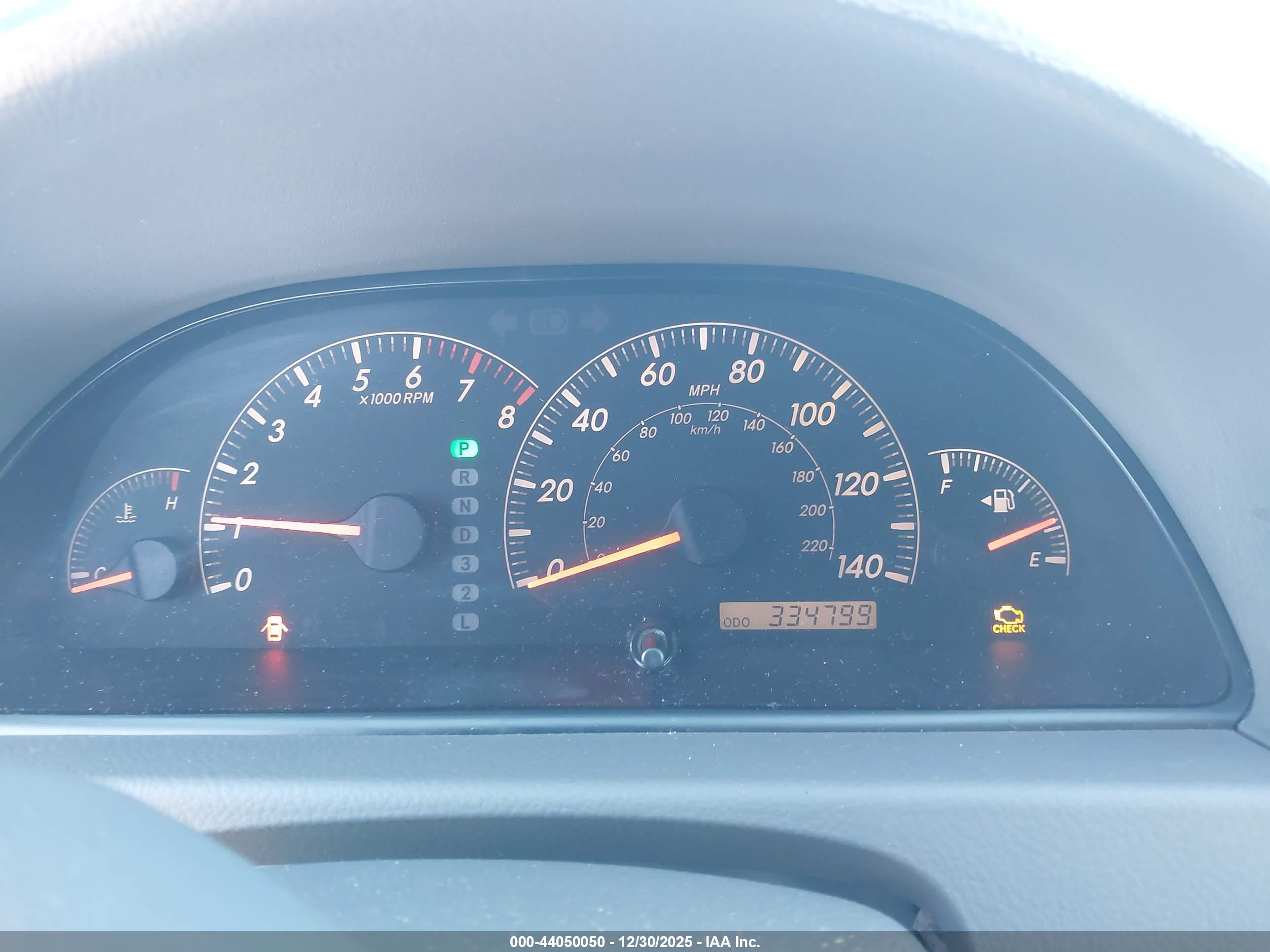 TOYOTA CAMRY image 7