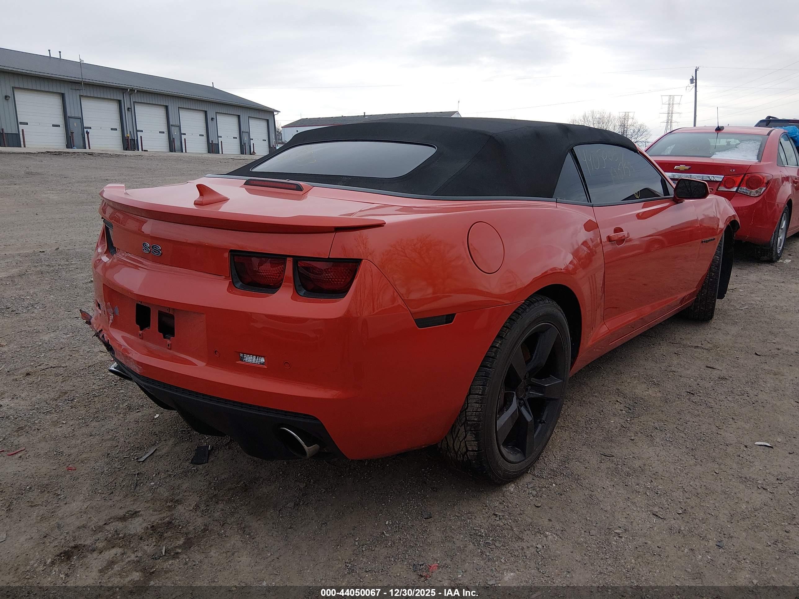 CHEVROLET CAMARO image 4