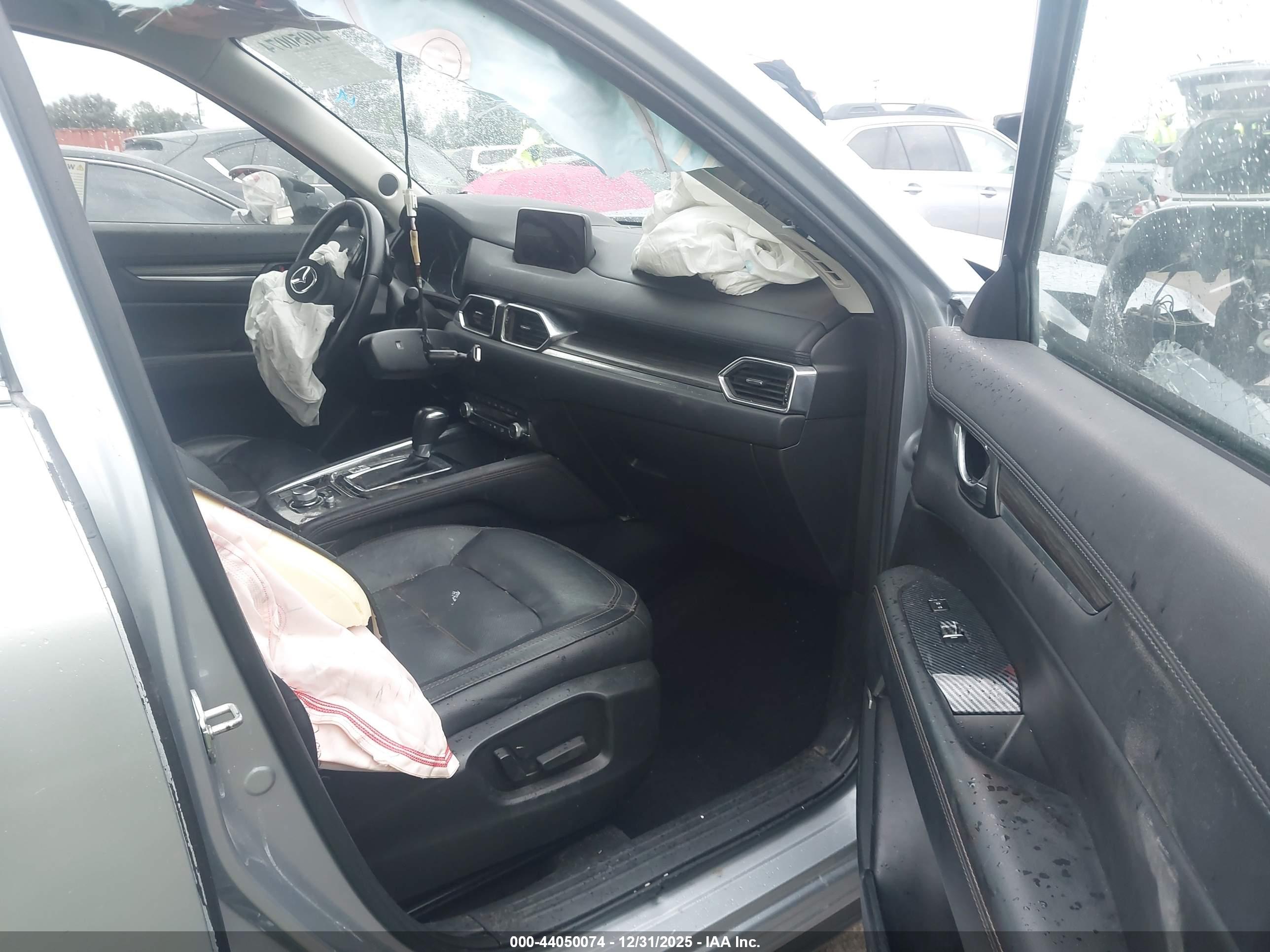 MAZDA CX-5 image 5