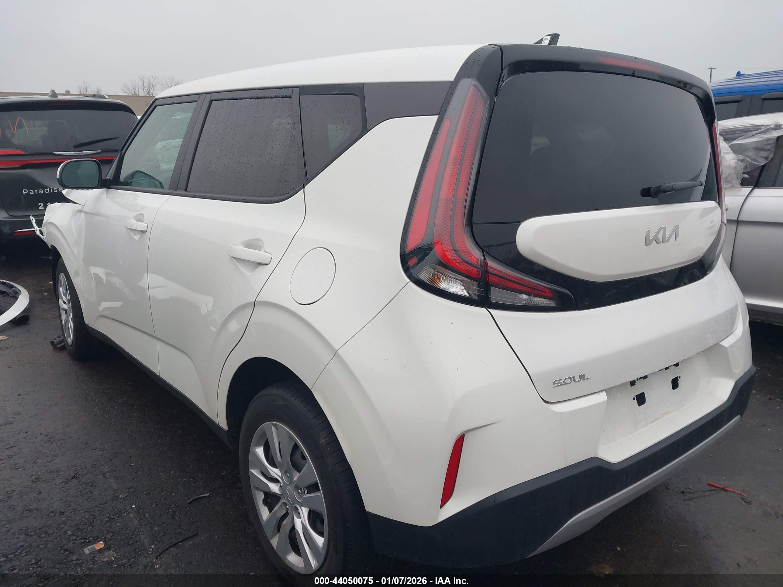 KIA SOUL image 3