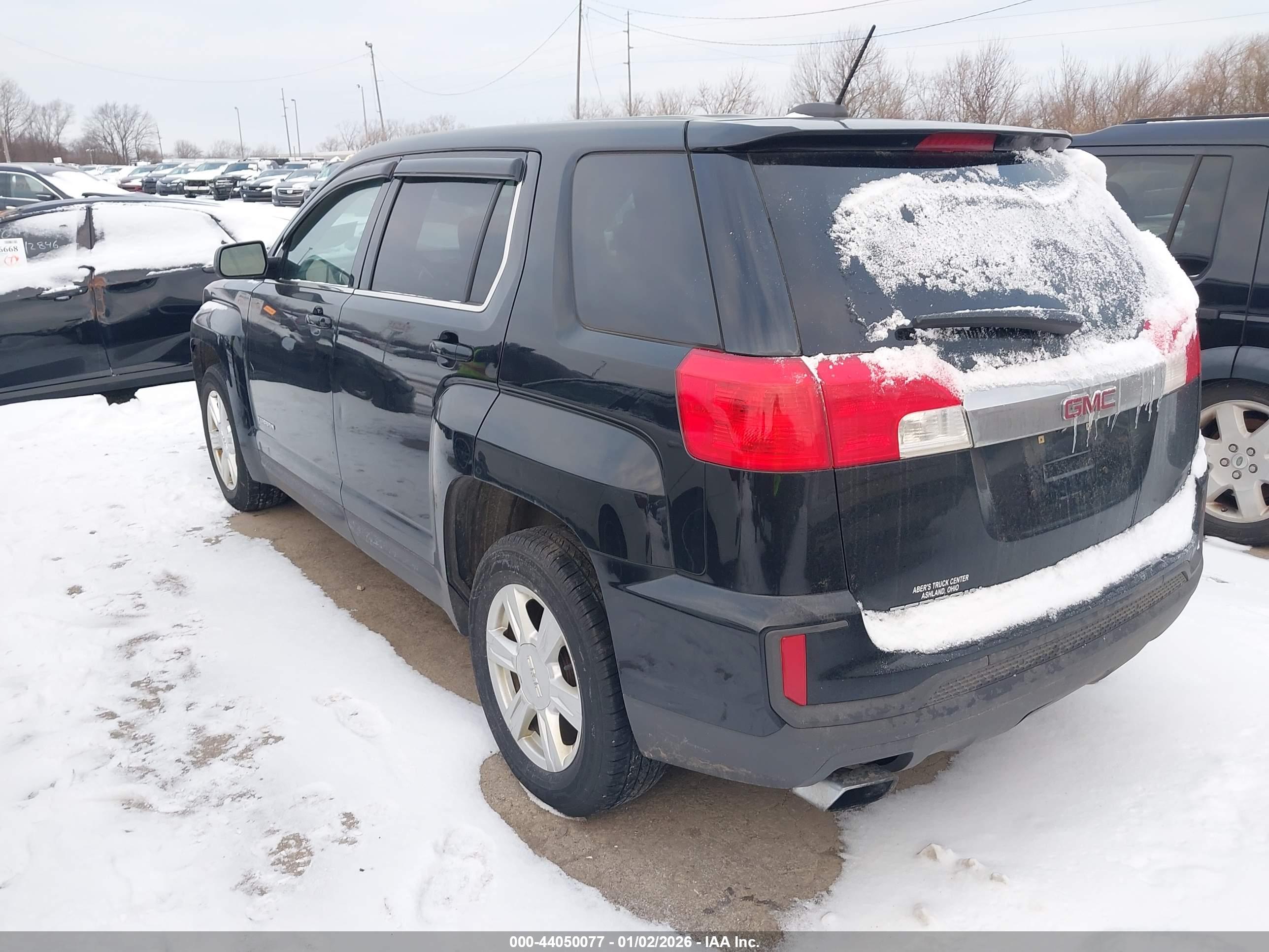 GMC TERRAIN image 3