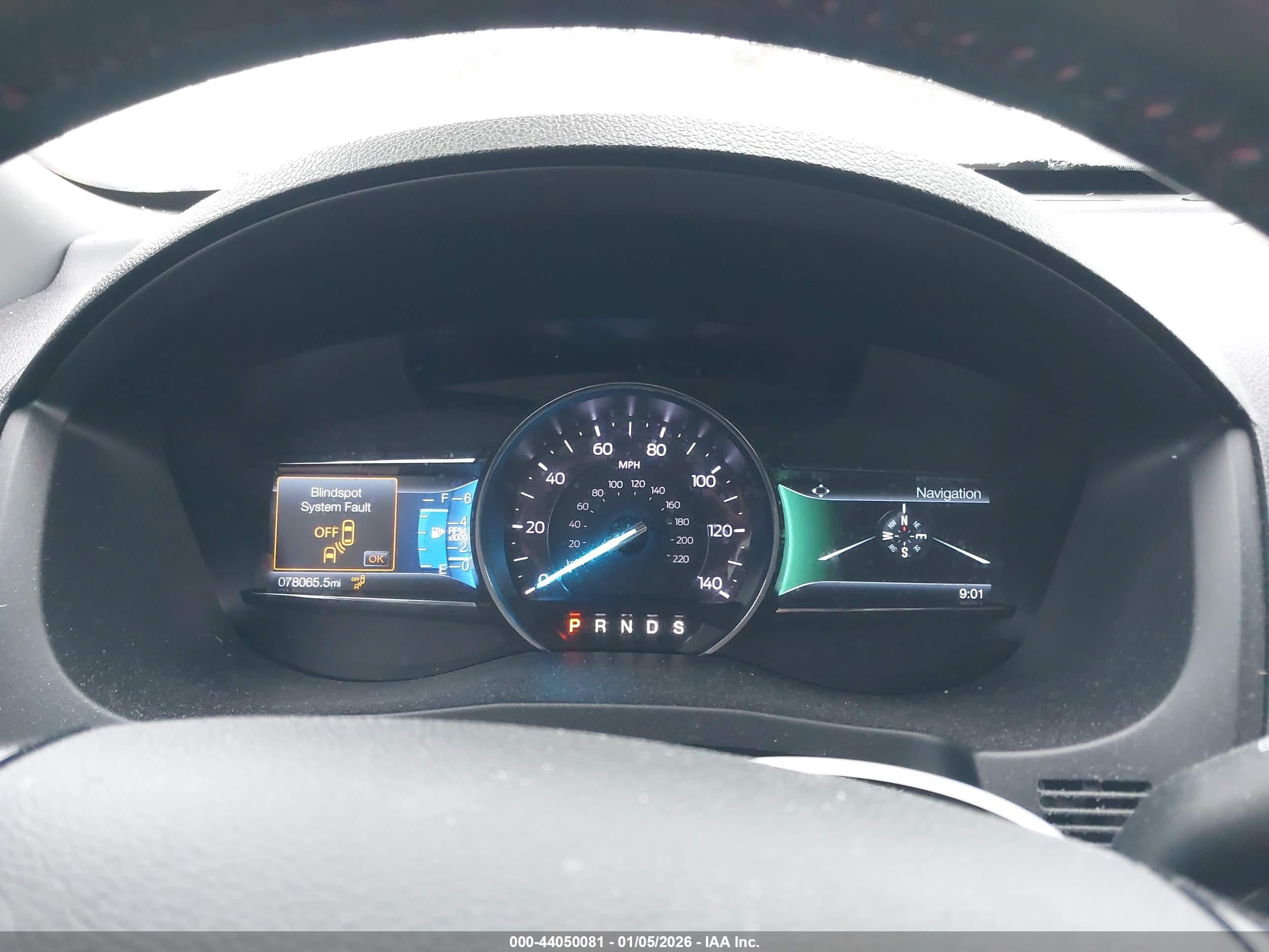 FORD EXPLORER image 7