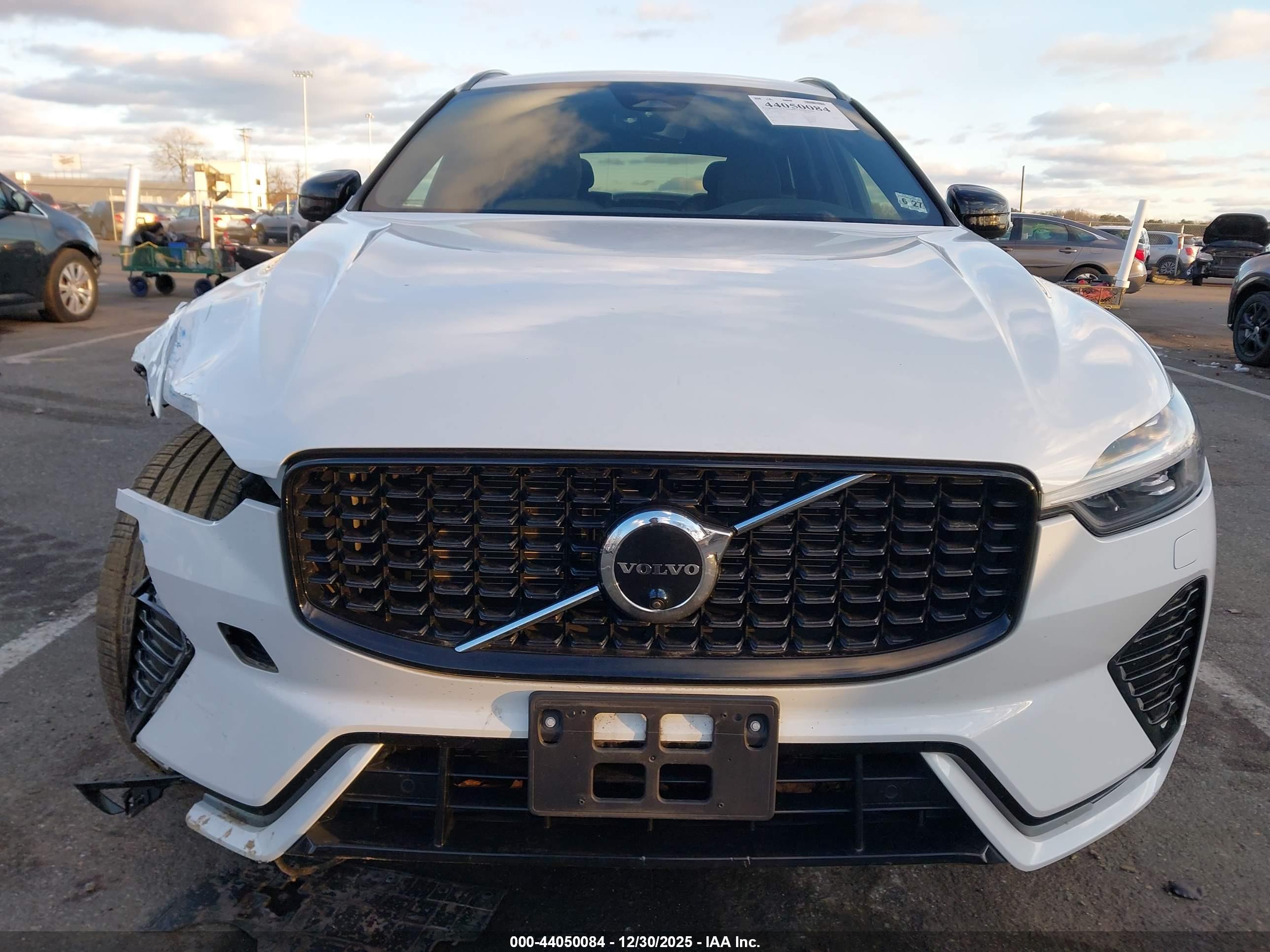 VOLVO XC60 image 6