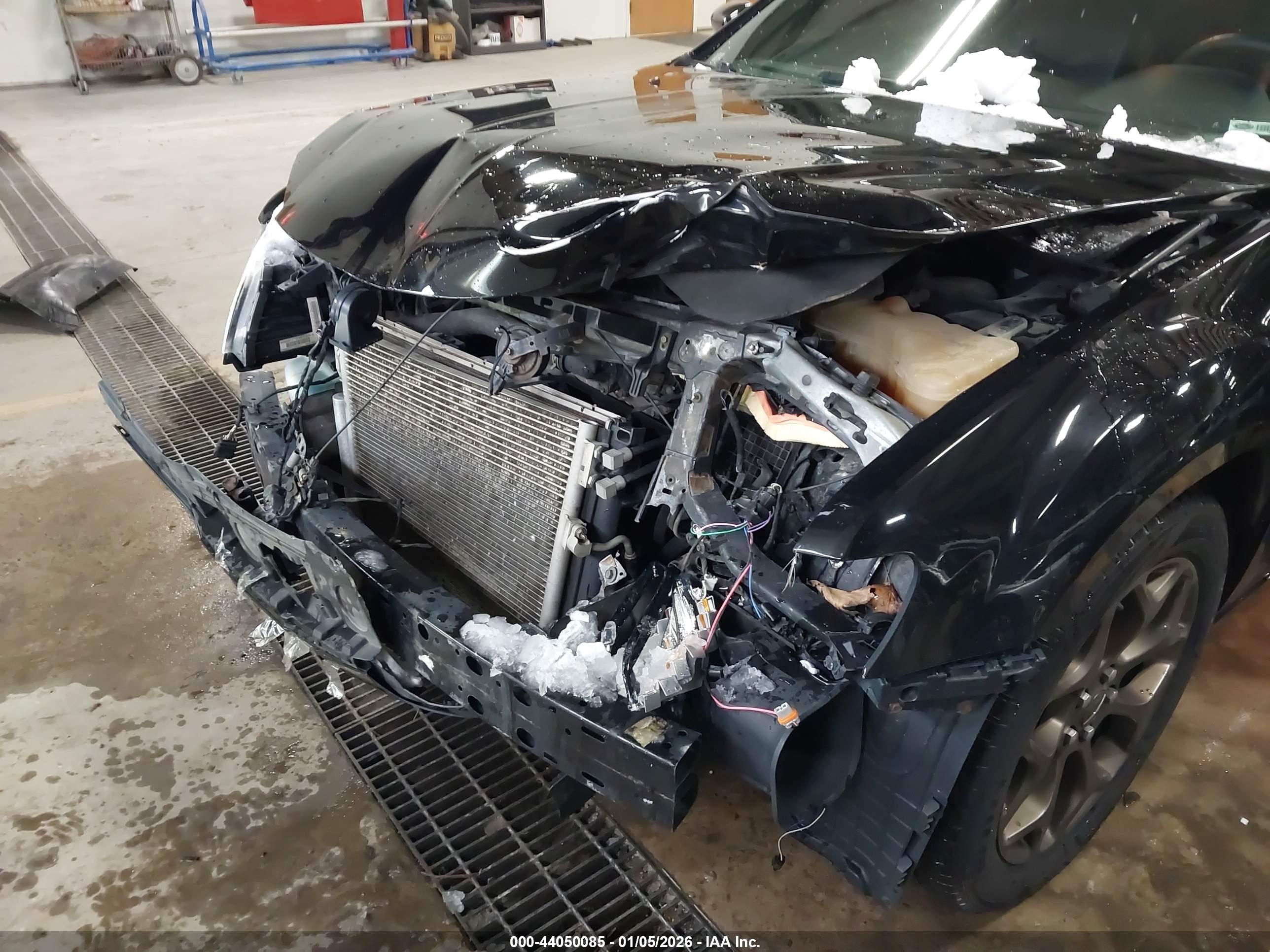 CHRYSLER 300 image 6