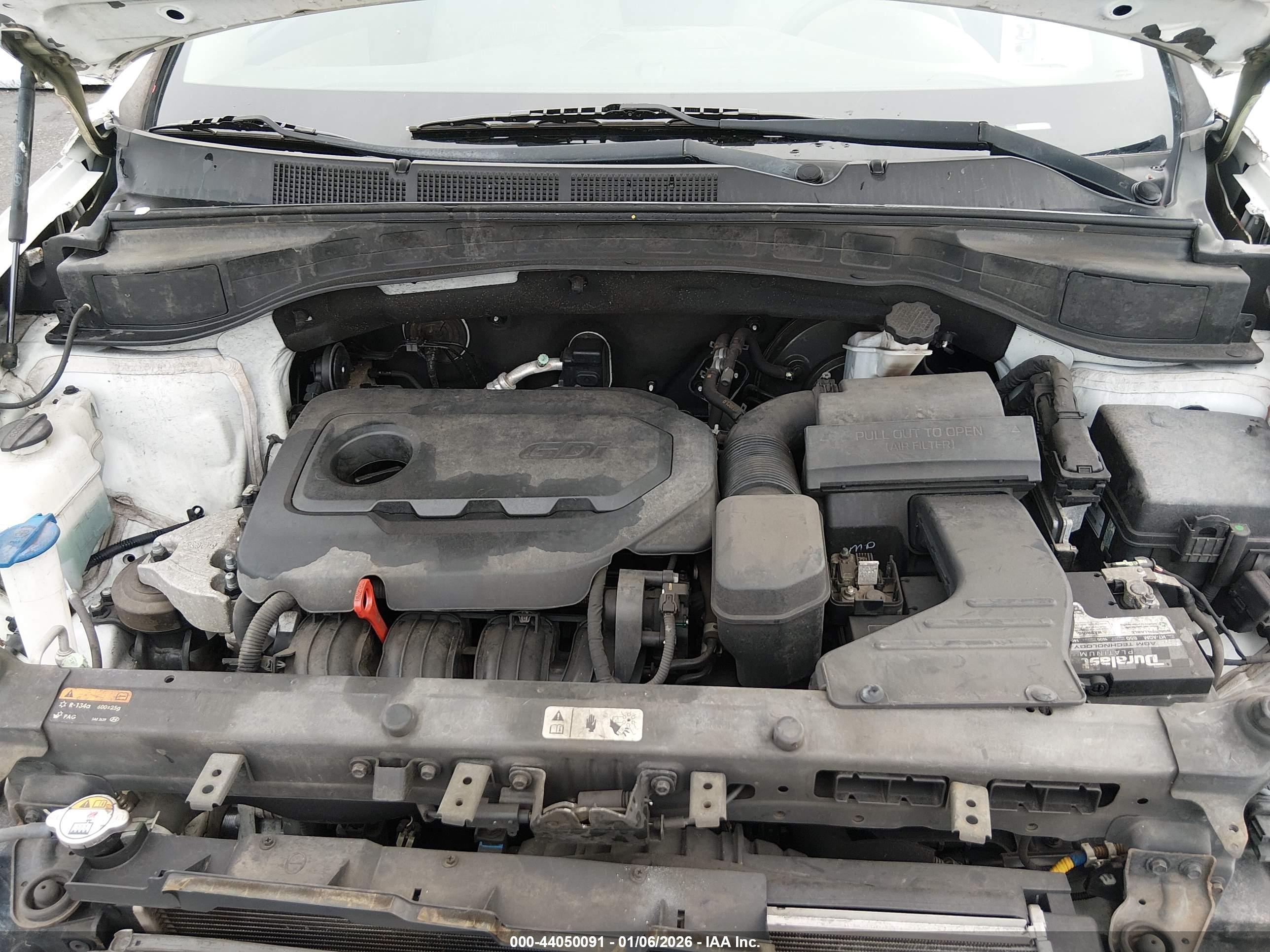 HYUNDAI SANTA image 10