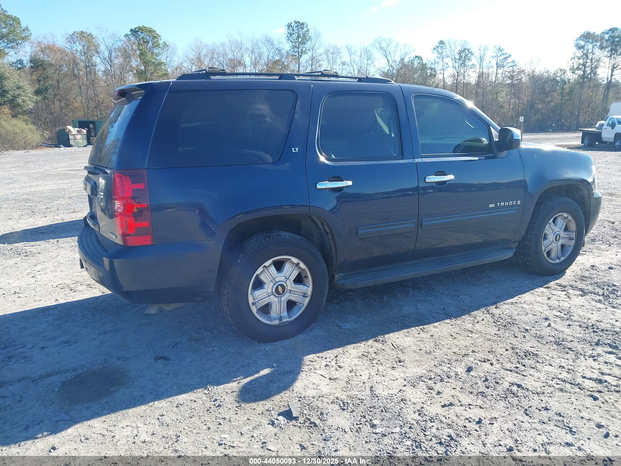 CHEVROLET TAHOE image 4