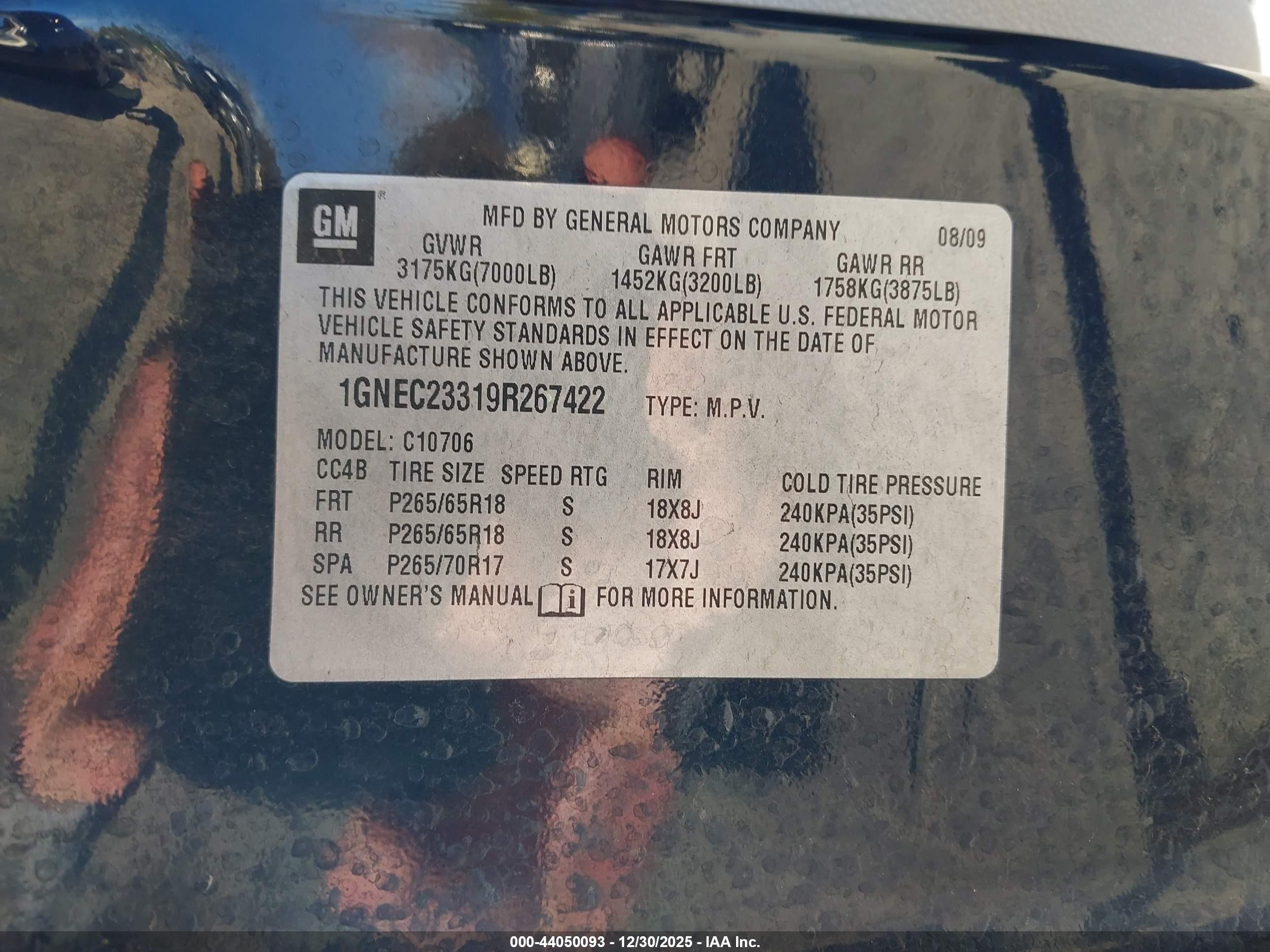 CHEVROLET TAHOE image 9