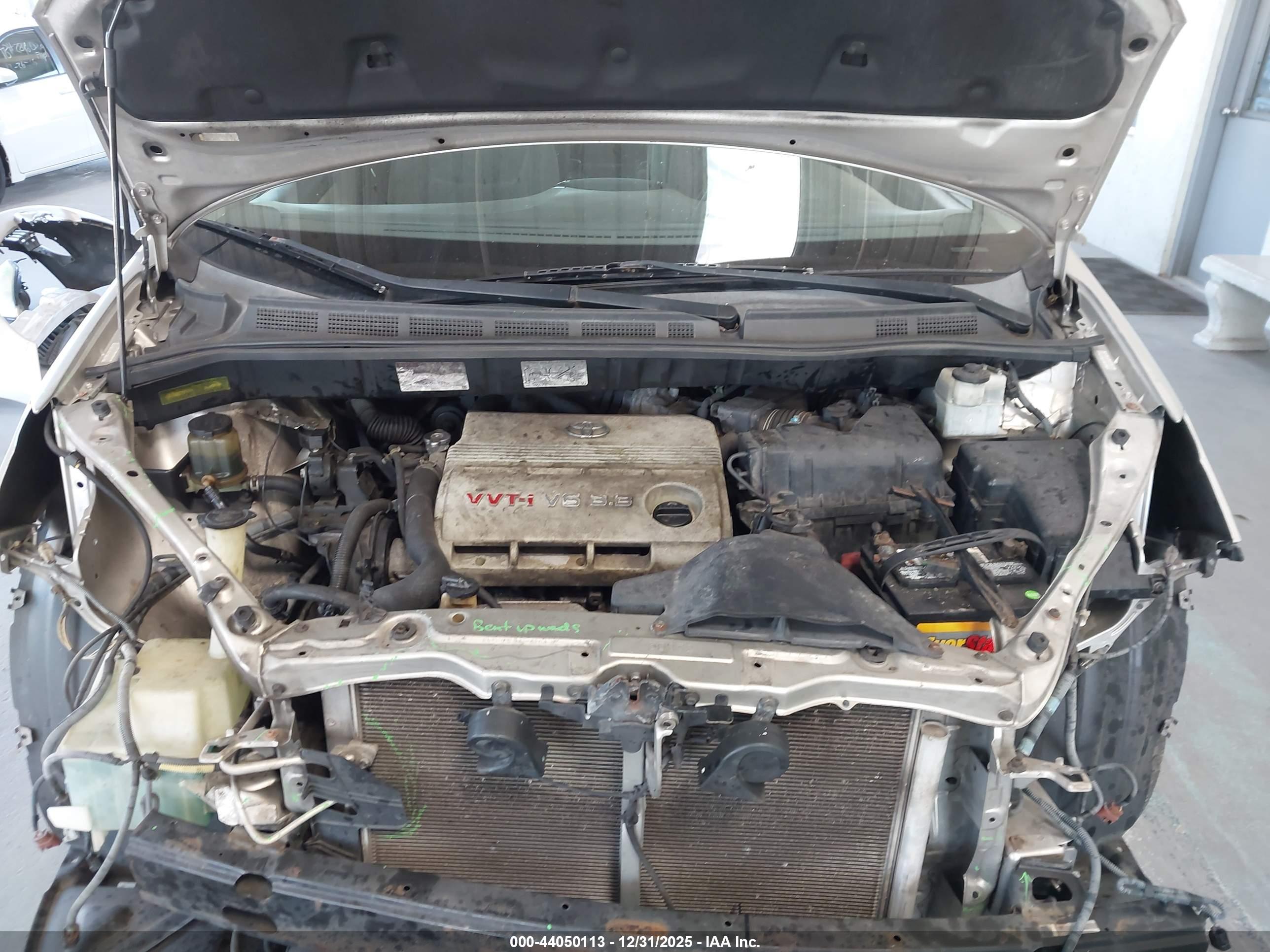 TOYOTA SIENNA image 10