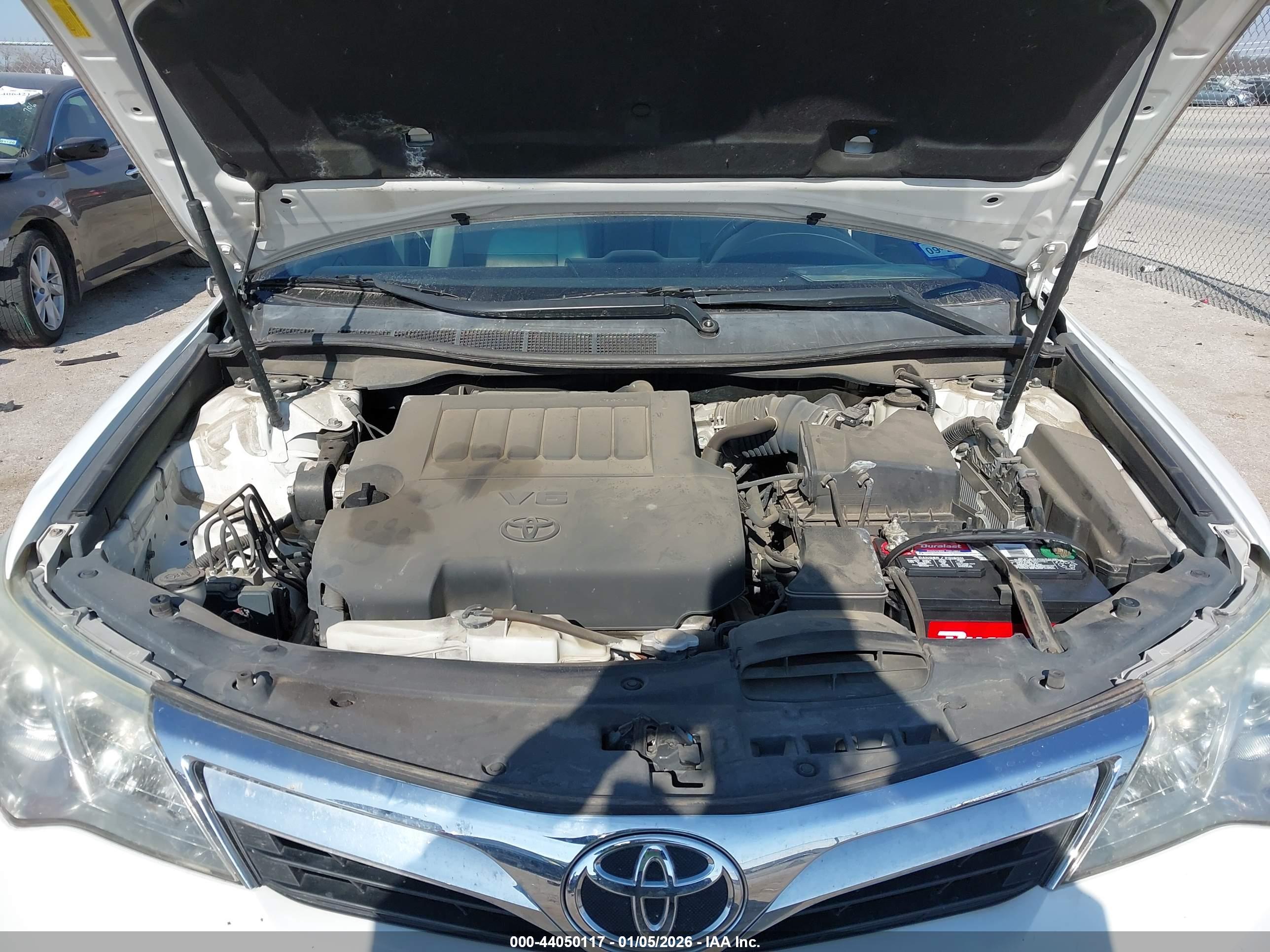 TOYOTA CAMRY image 10