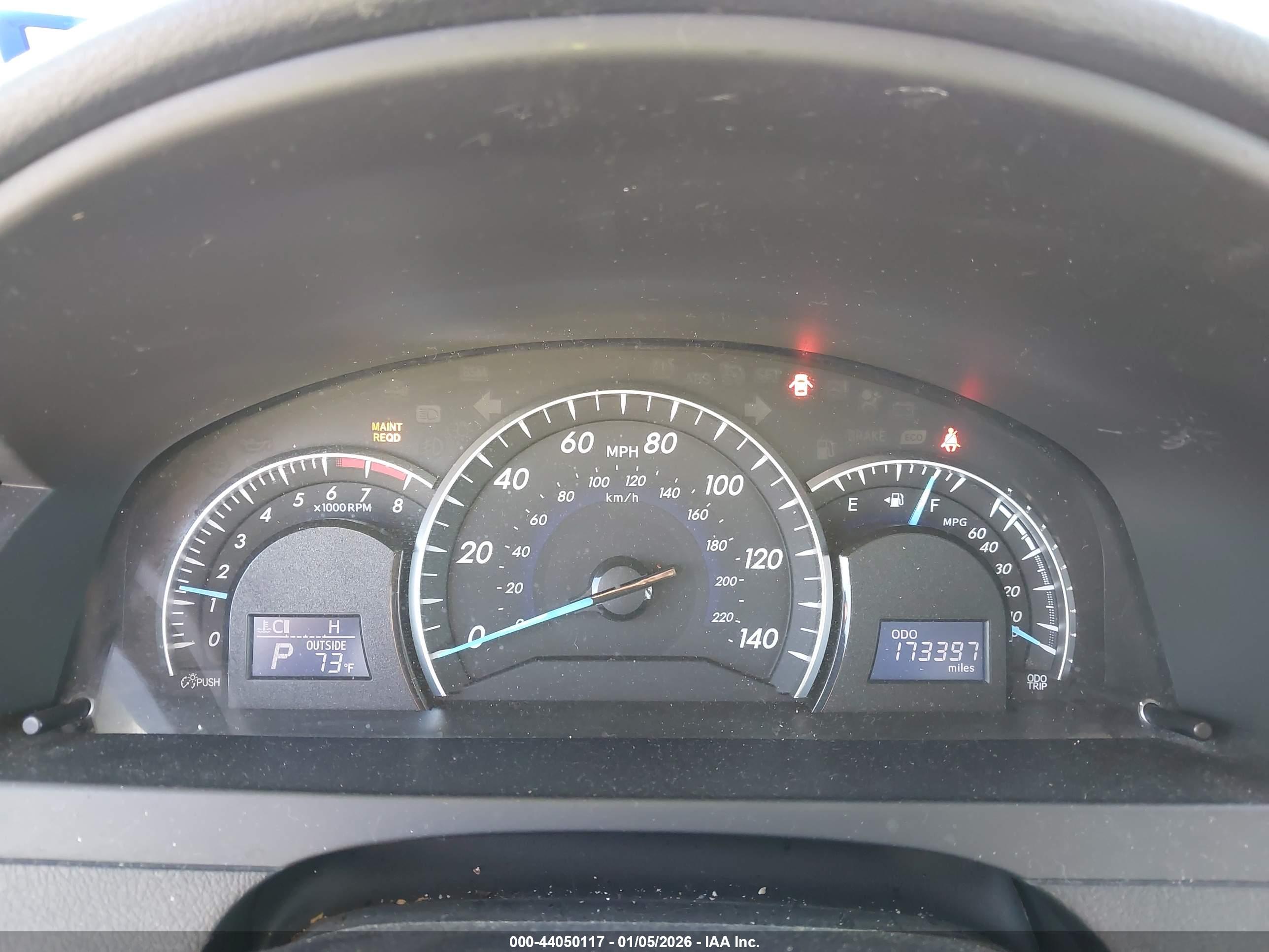 TOYOTA CAMRY image 7