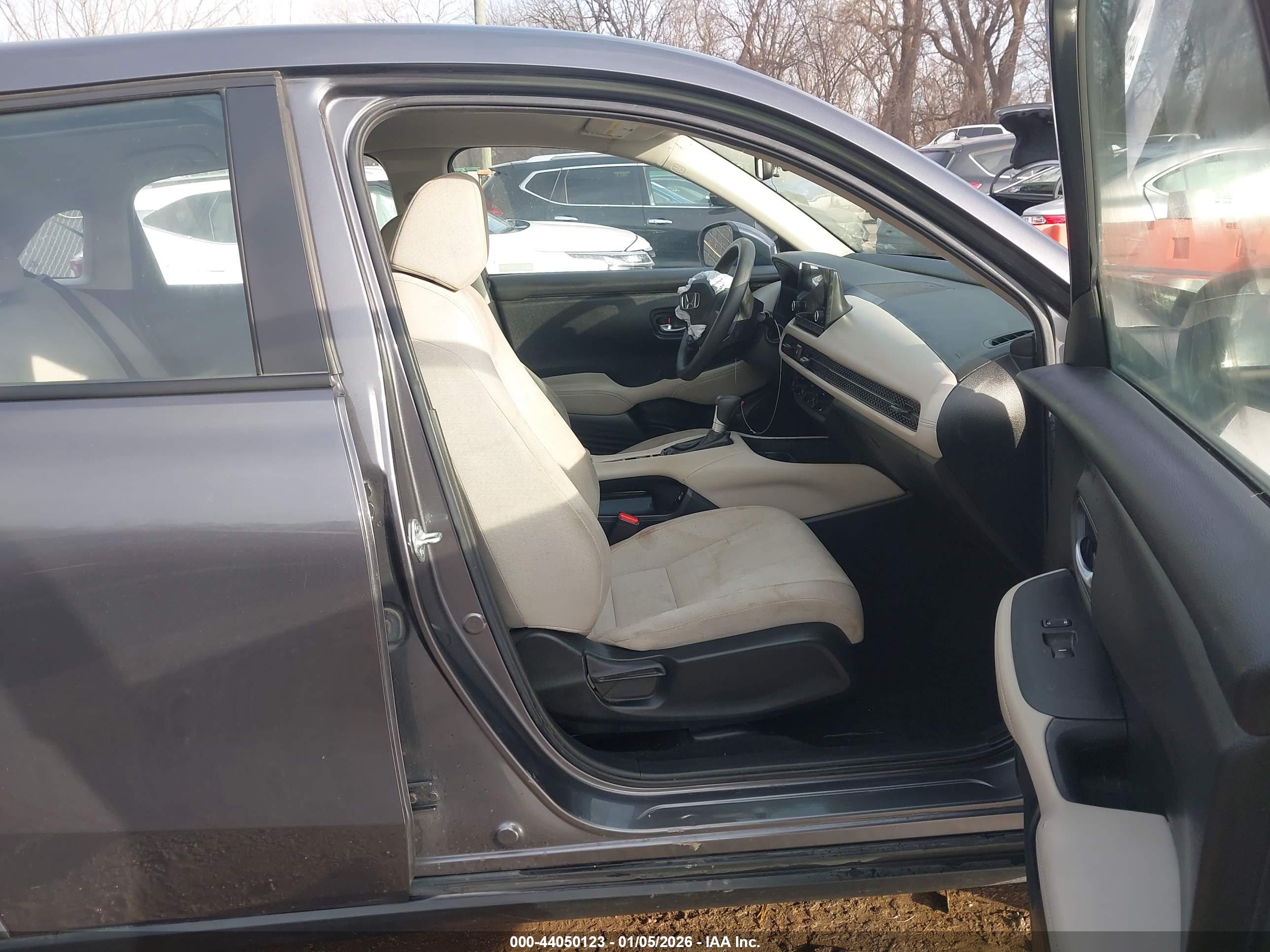 HONDA HR-V image 5