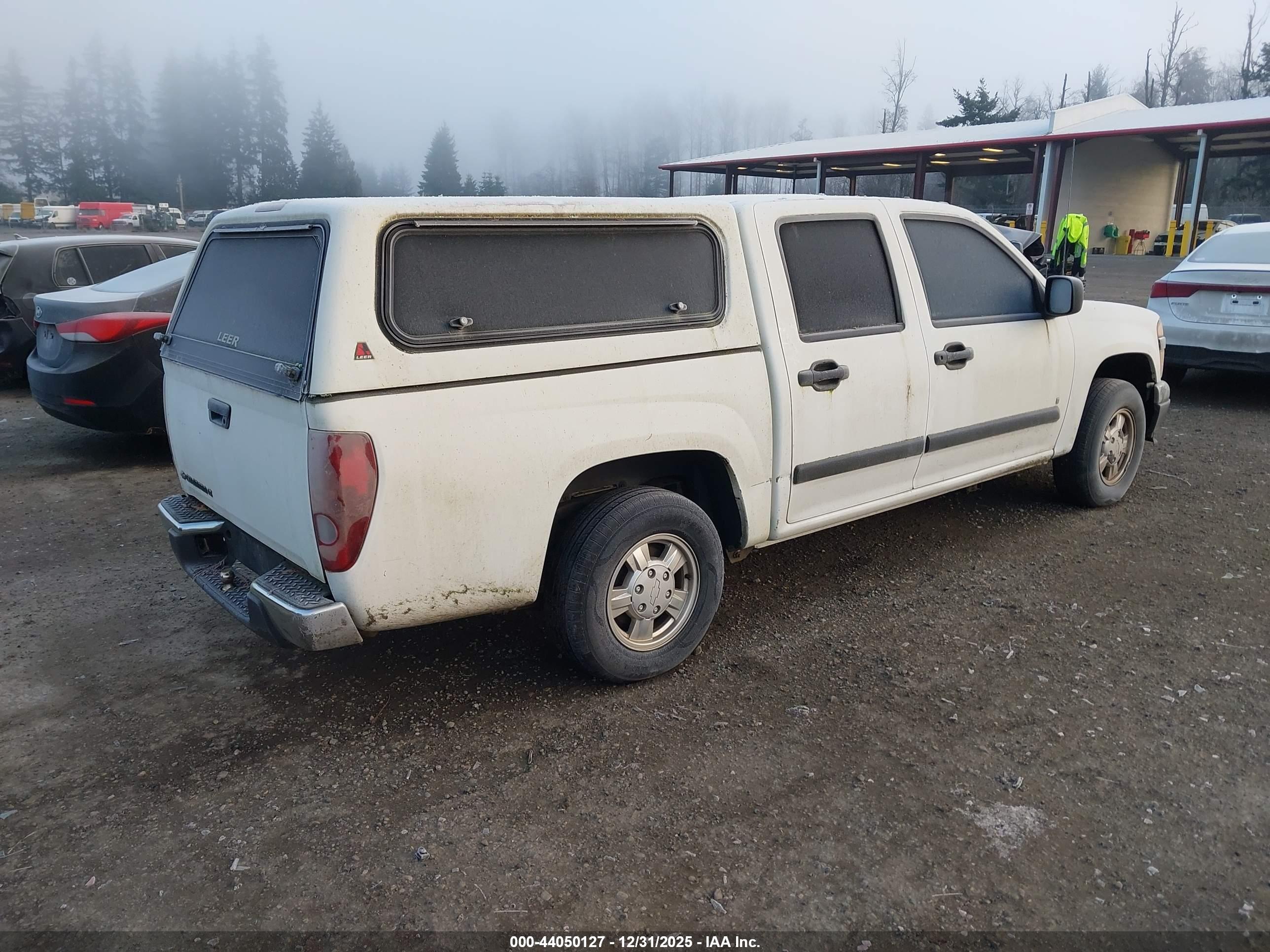 CHEVROLET COLORADO image 4