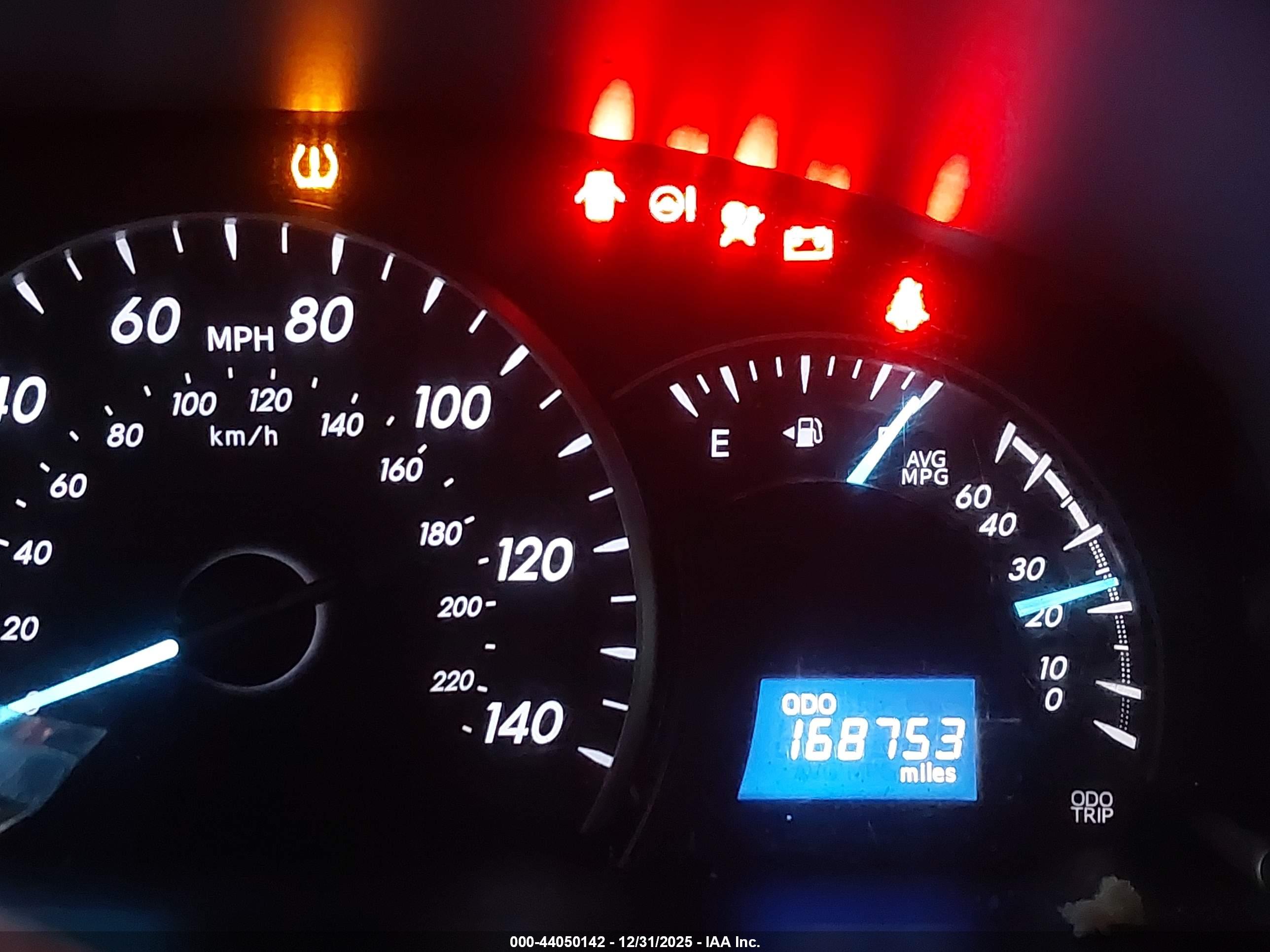 TOYOTA CAMRY image 7