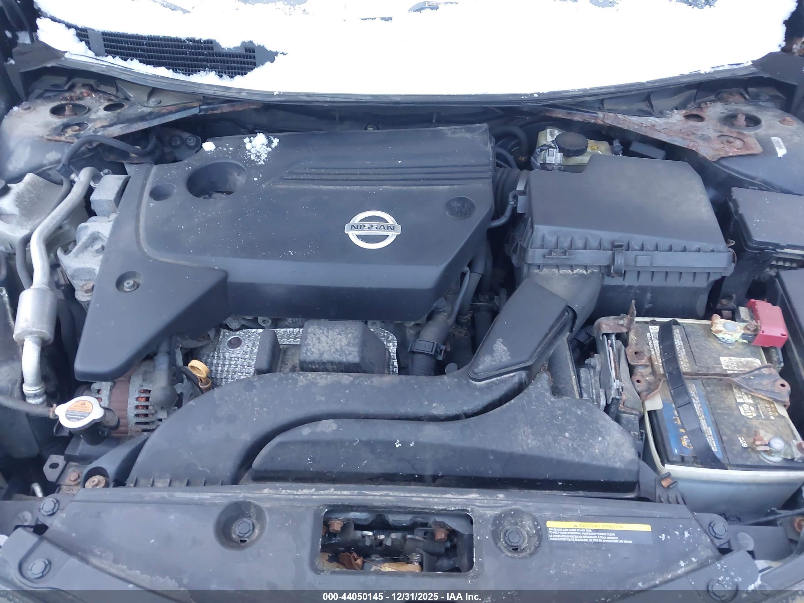NISSAN ALTIMA image 10