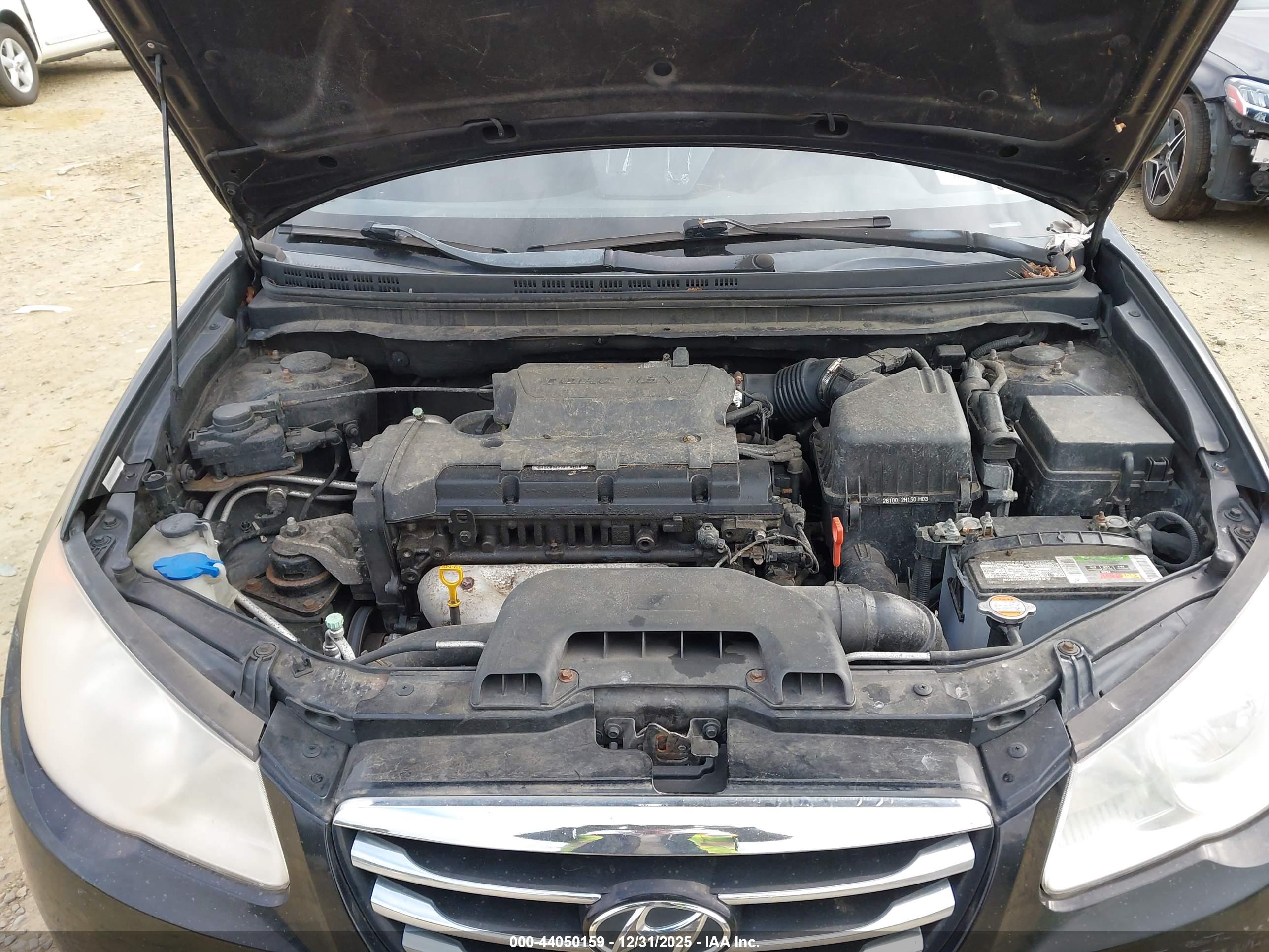 HYUNDAI ELANTRA image 10