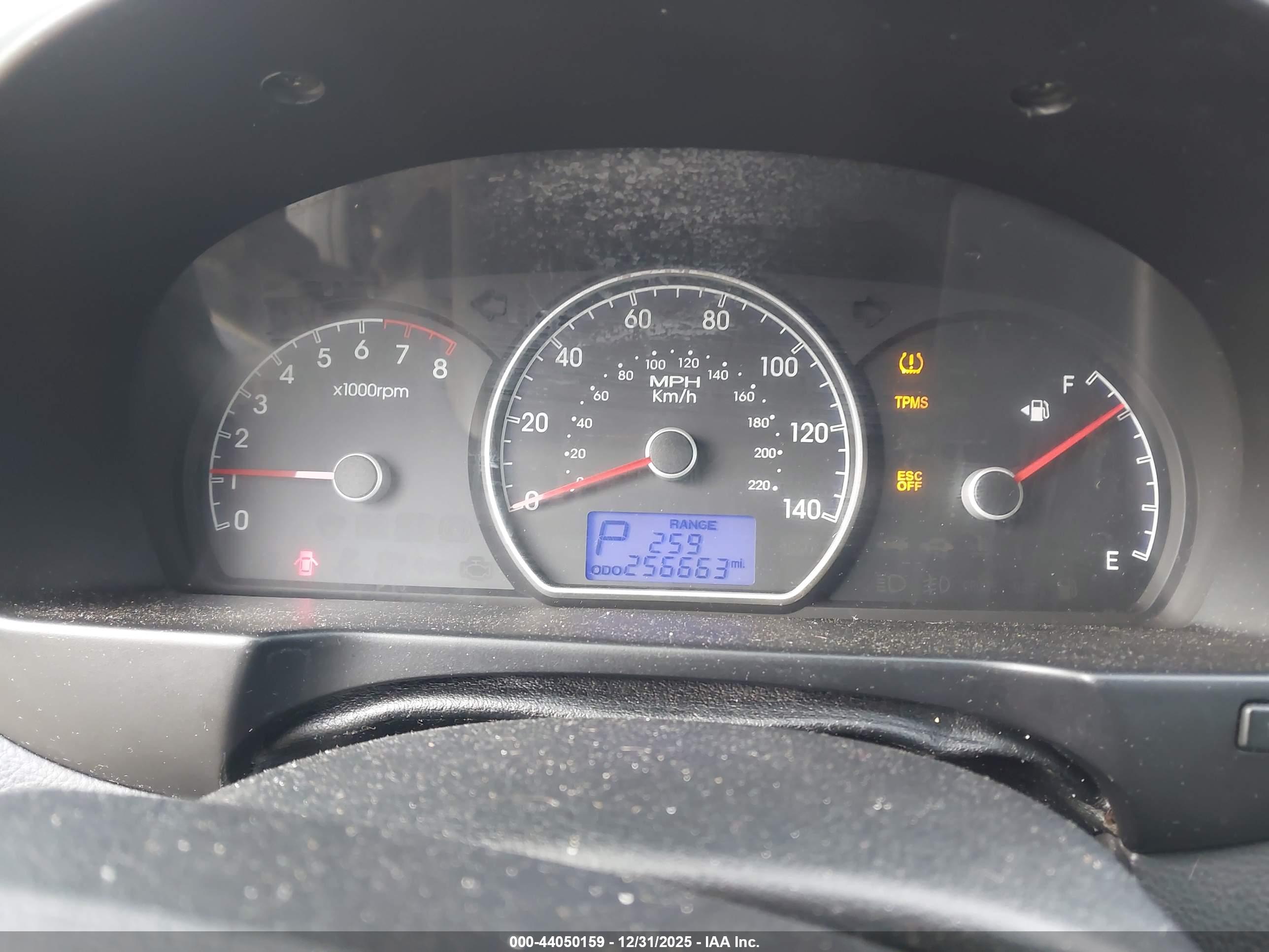 HYUNDAI ELANTRA image 7