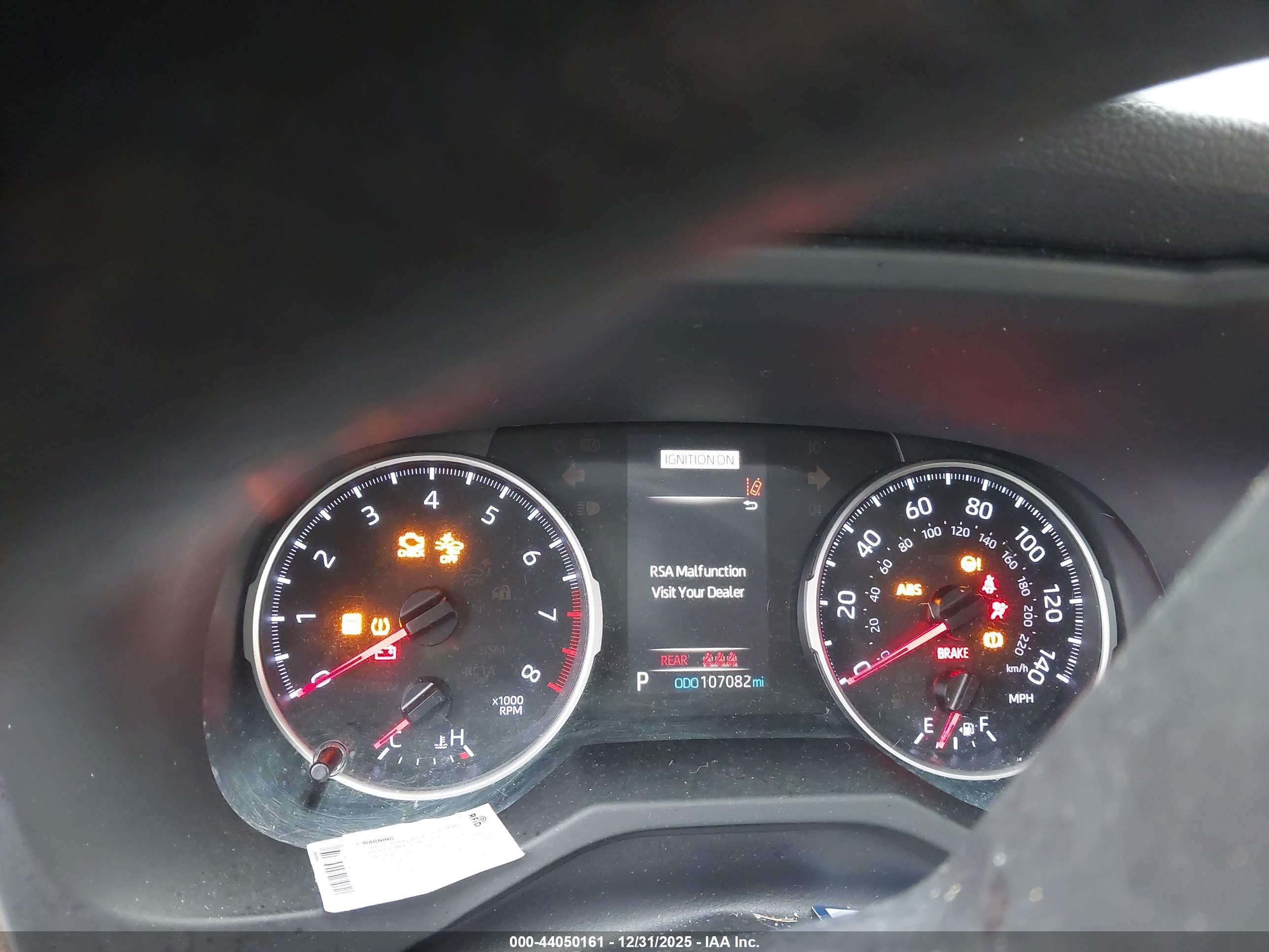 TOYOTA RAV4 image 7