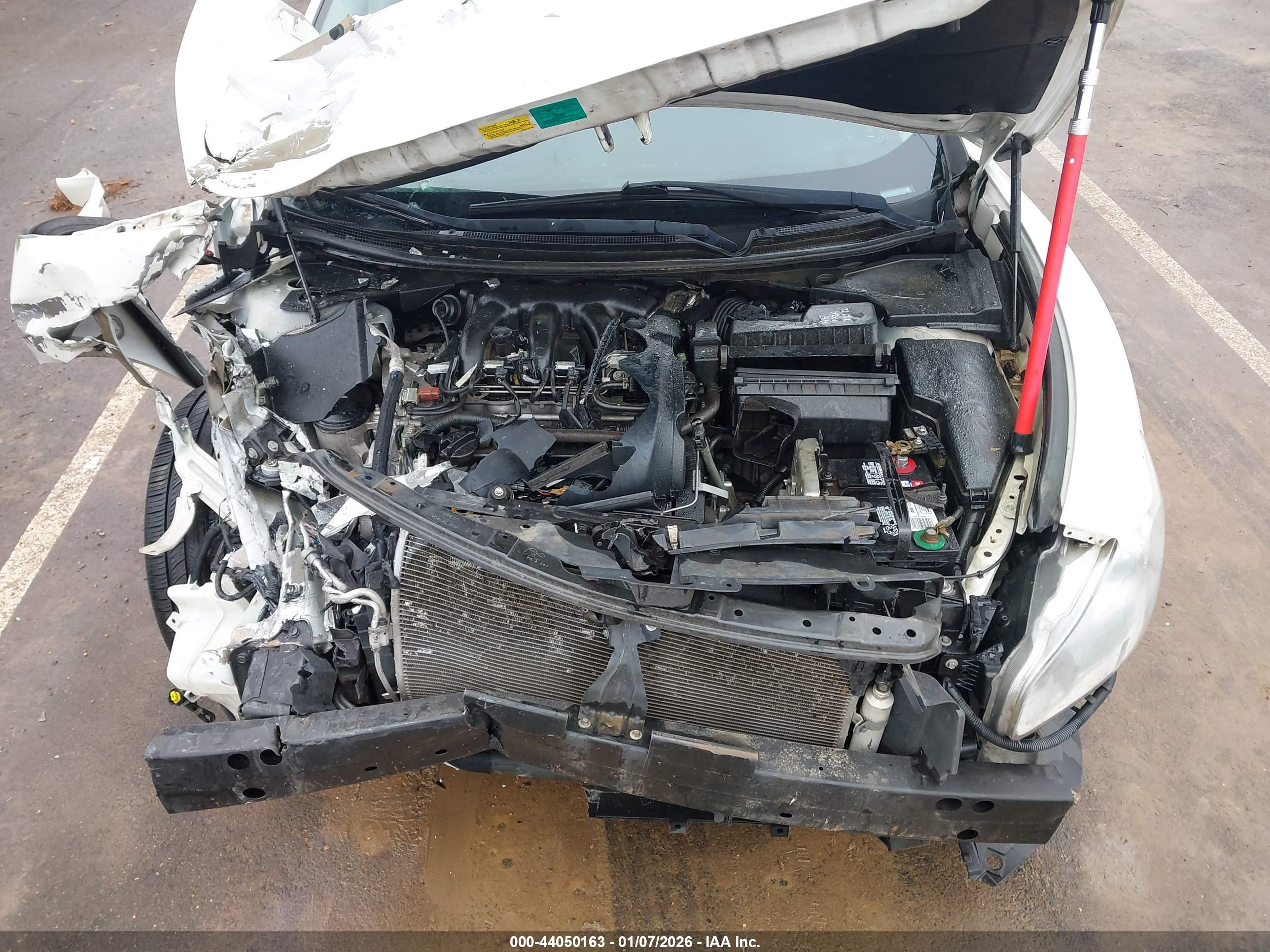 NISSAN MAXIMA image 10