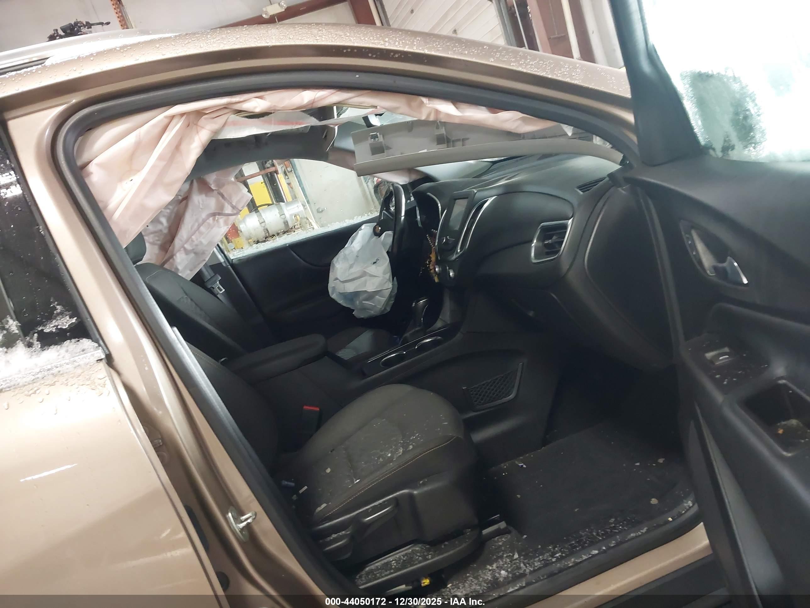 CHEVROLET EQUINOX image 5