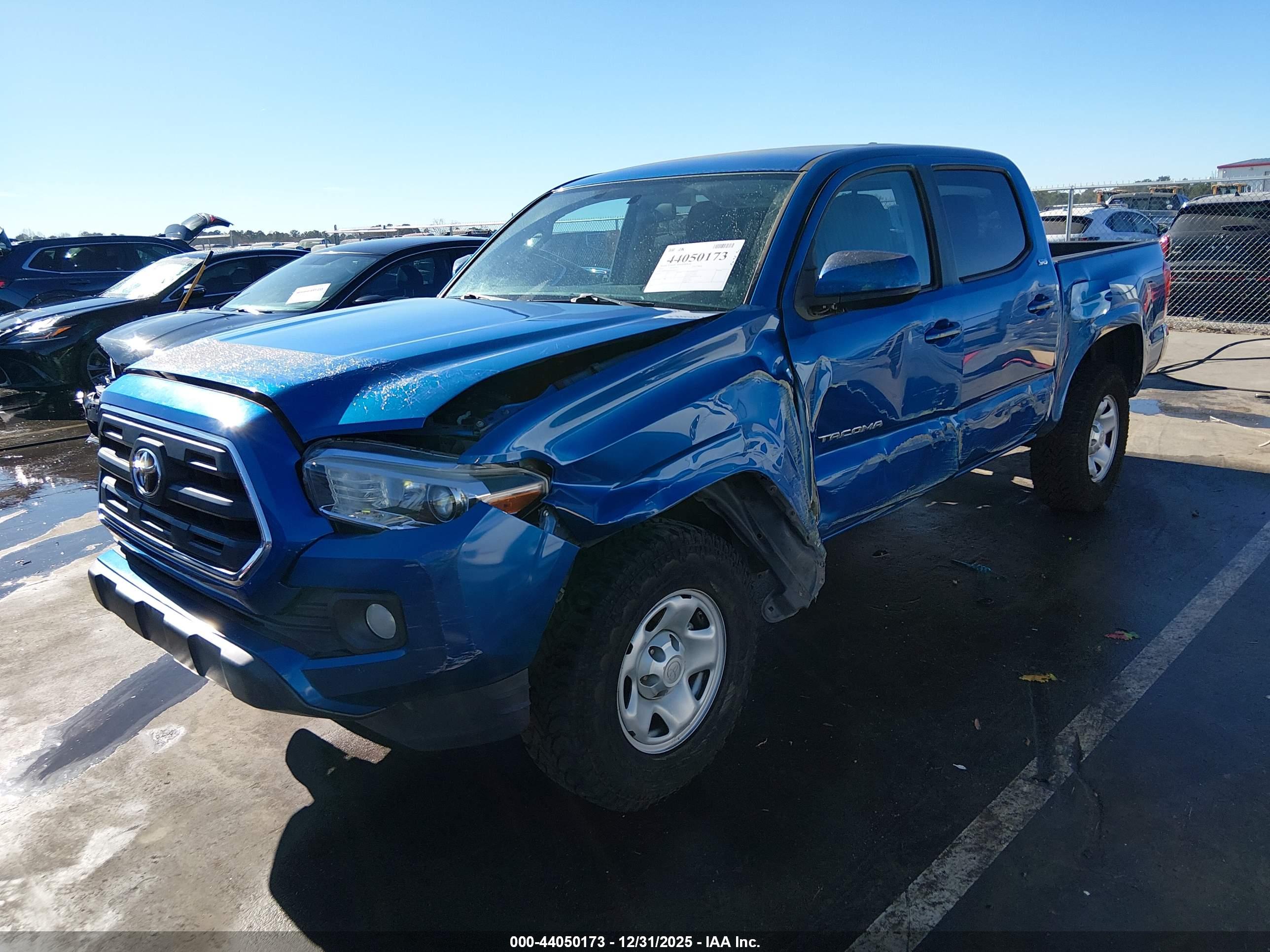 TOYOTA TACOMA image 2