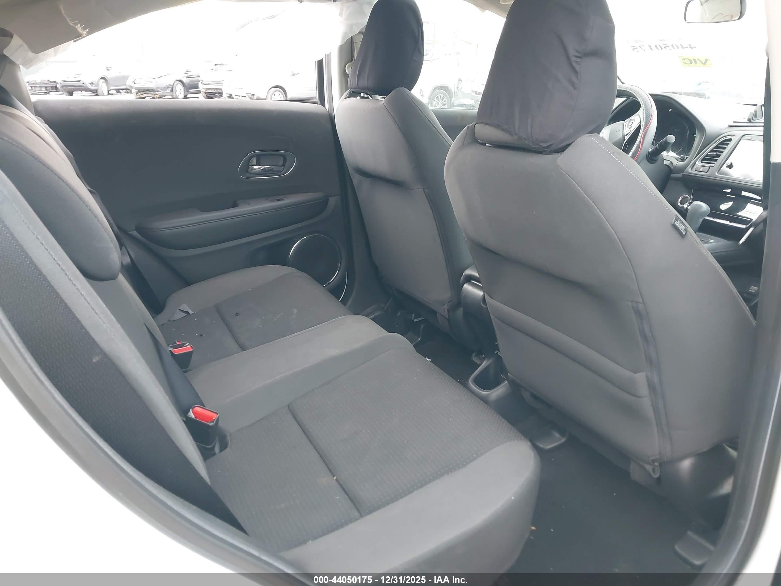 HONDA HR-V image 8