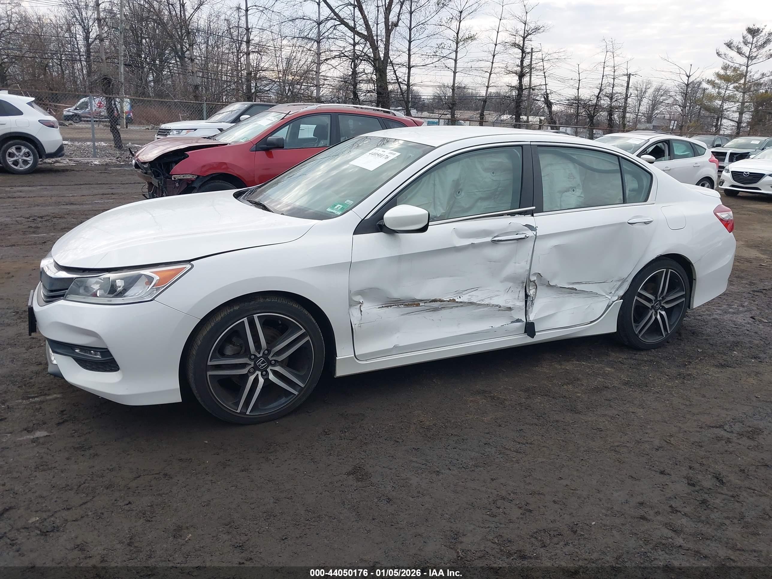 HONDA ACCORD image 6