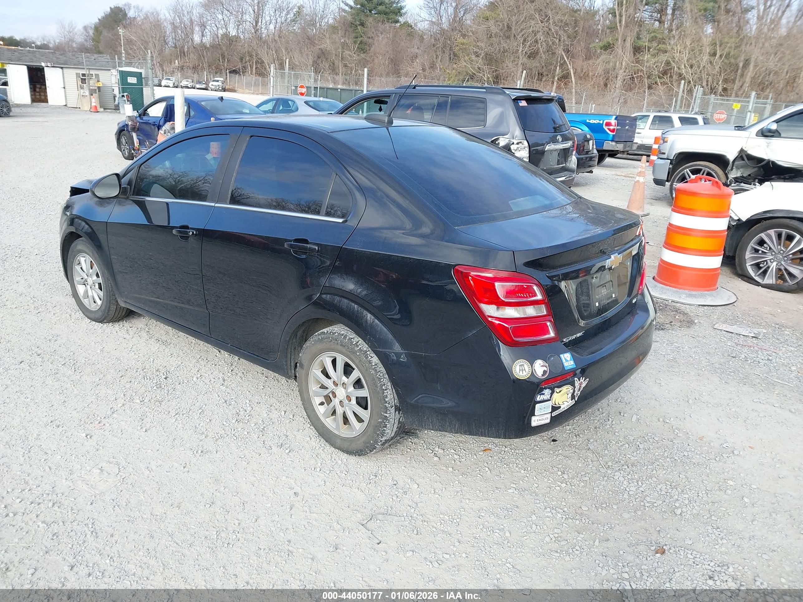 CHEVROLET SONIC image 3