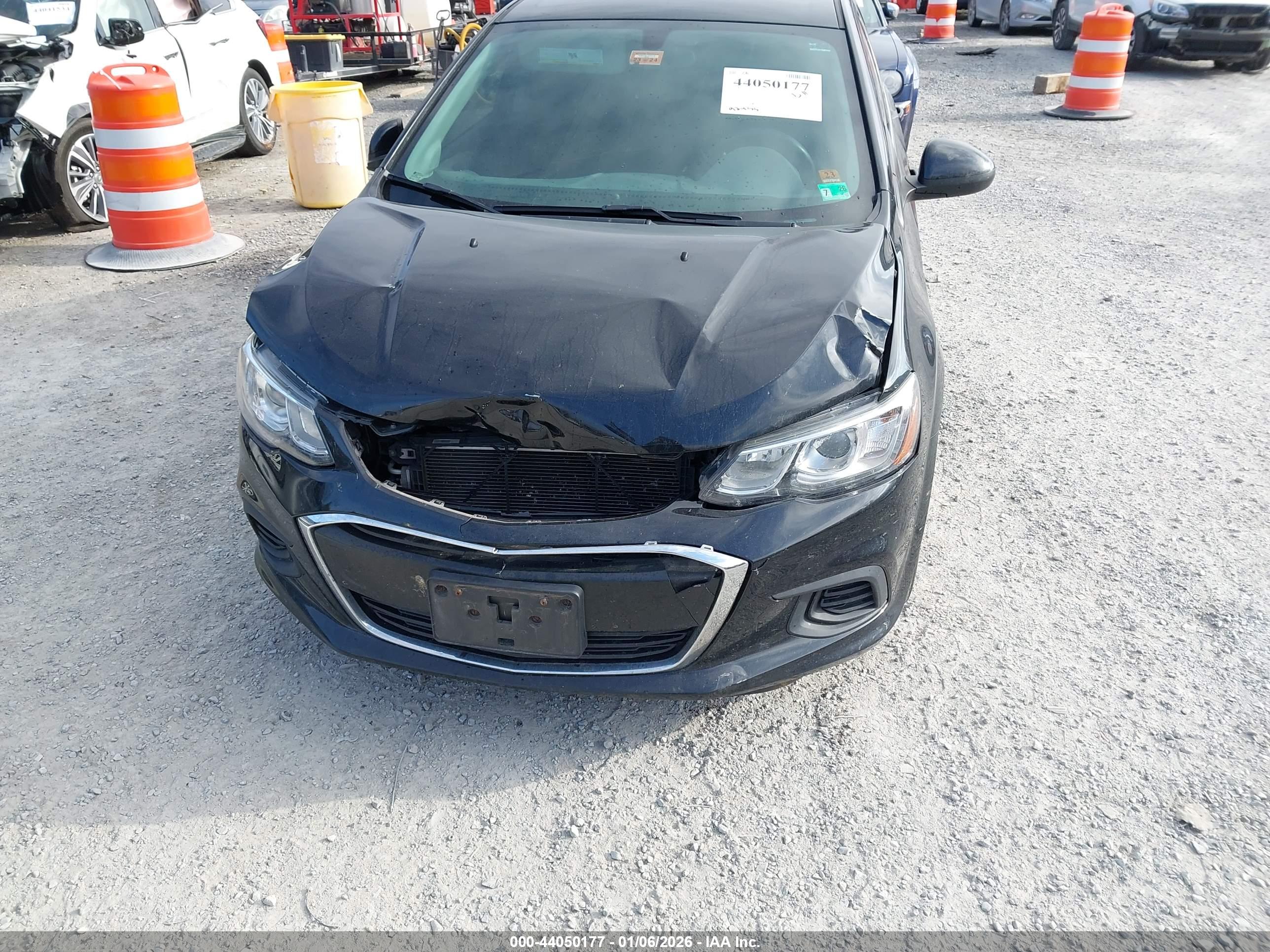 CHEVROLET SONIC image 6