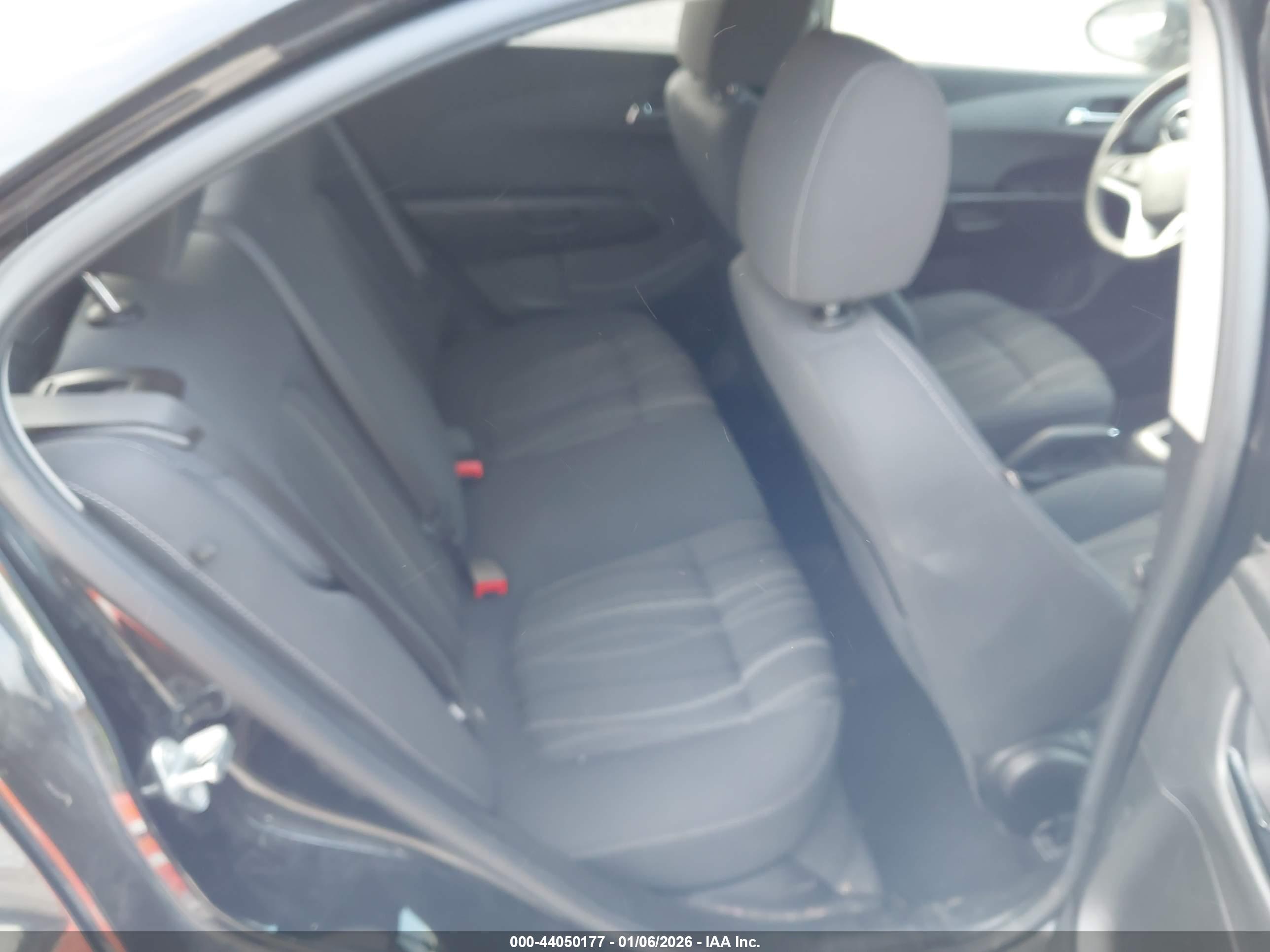 CHEVROLET SONIC image 8