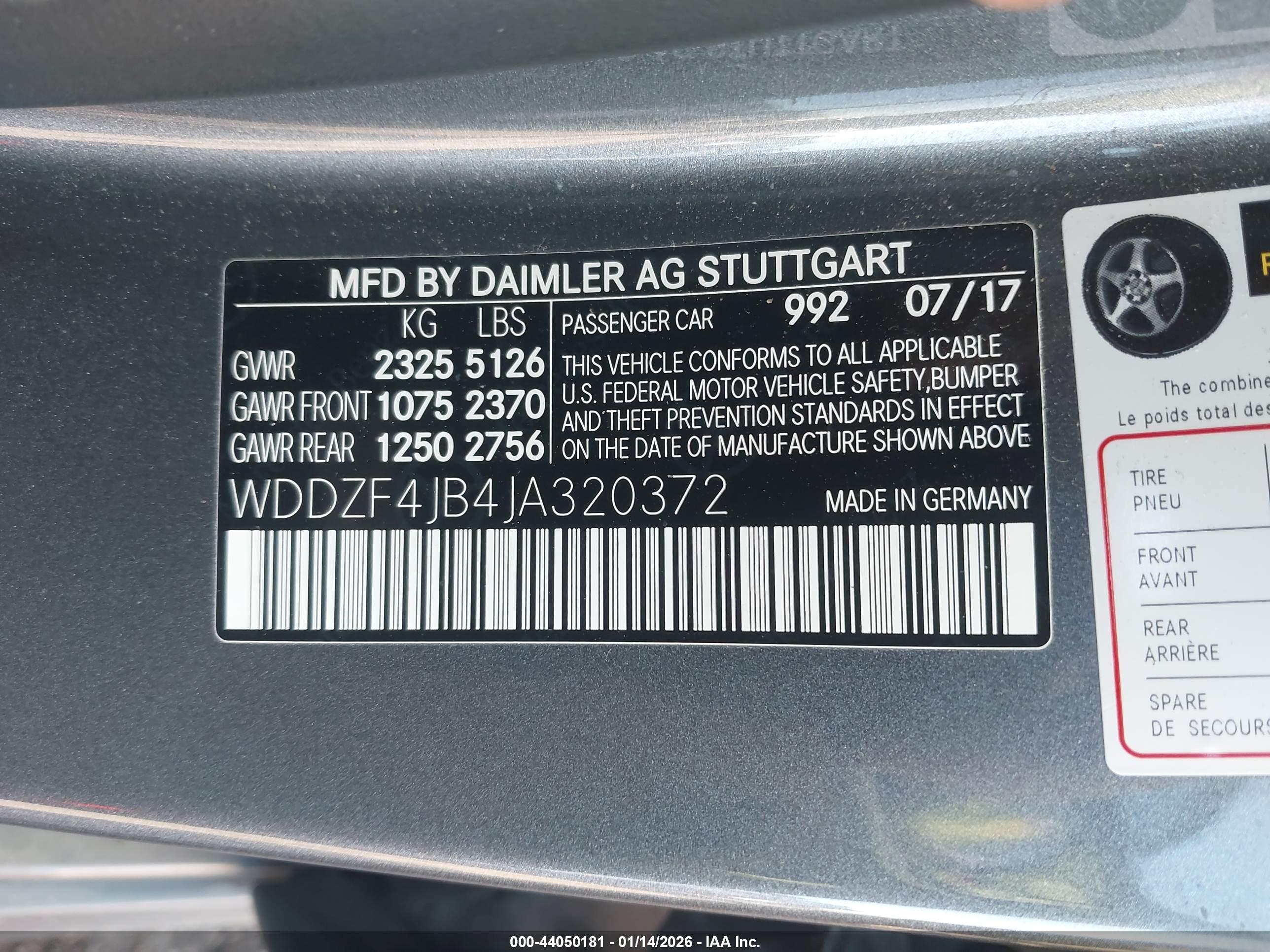 MERCEDES-BENZ E image 9