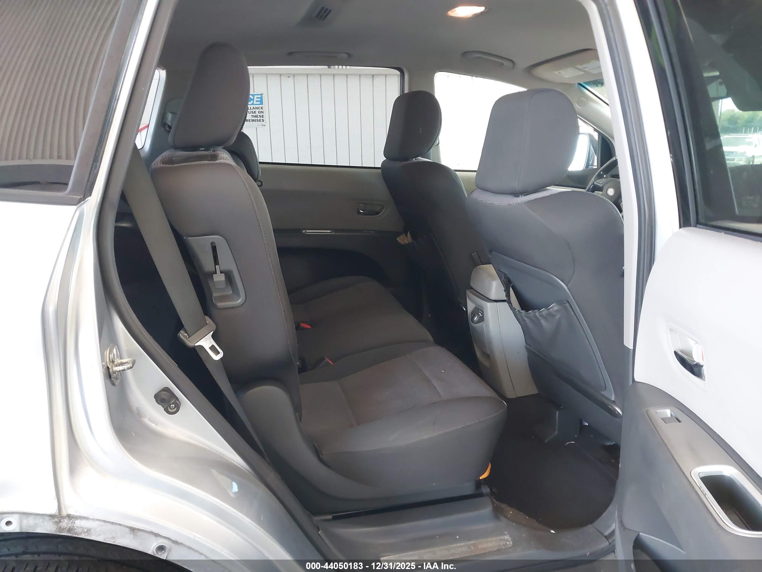 SUBARU TRIBECA image 8