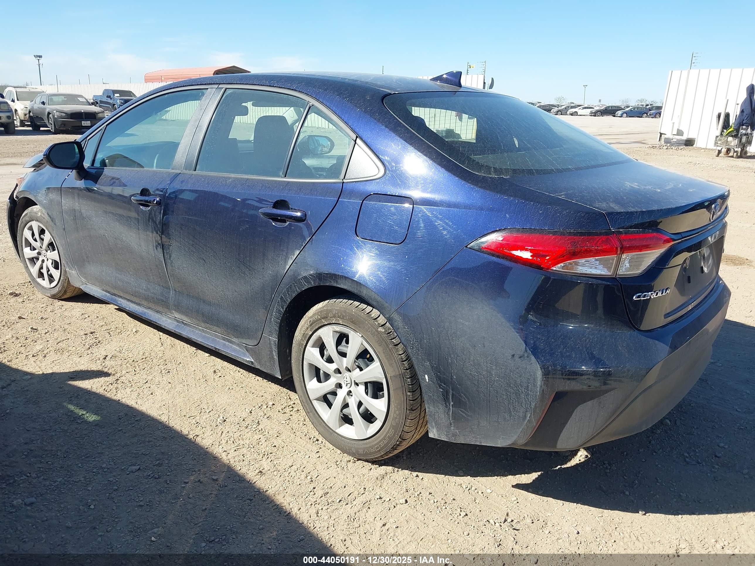 TOYOTA COROLLA image 3