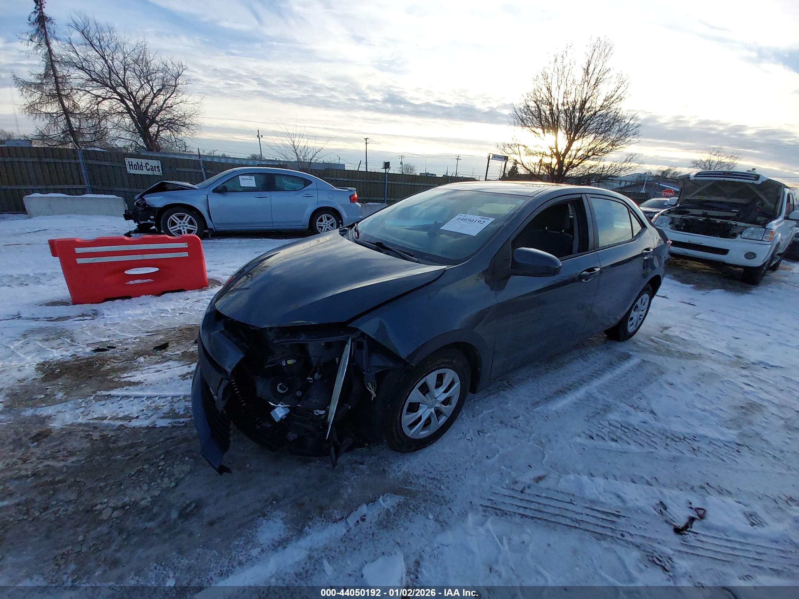 TOYOTA COROLLA image 2