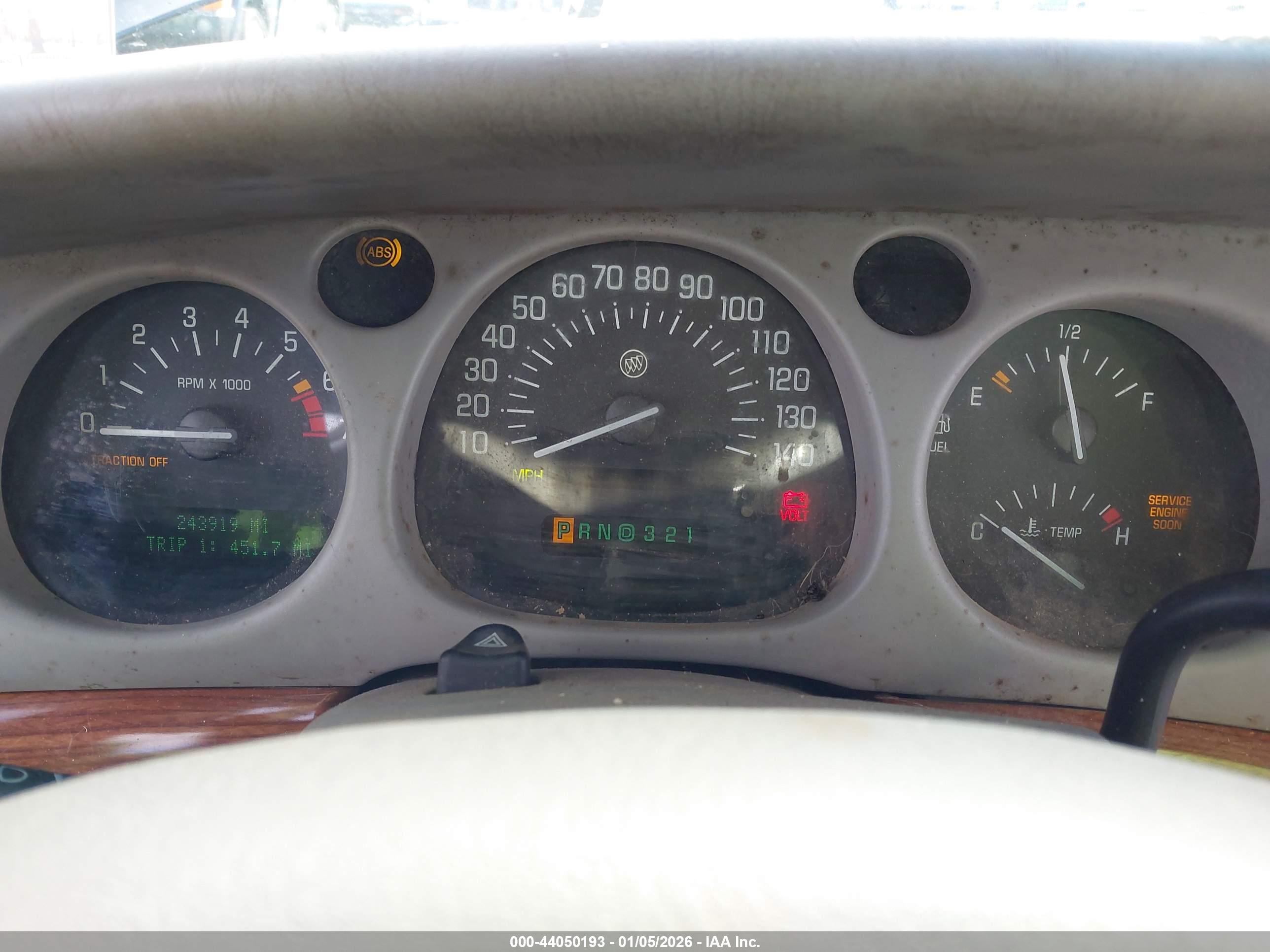 BUICK LESABRE image 7