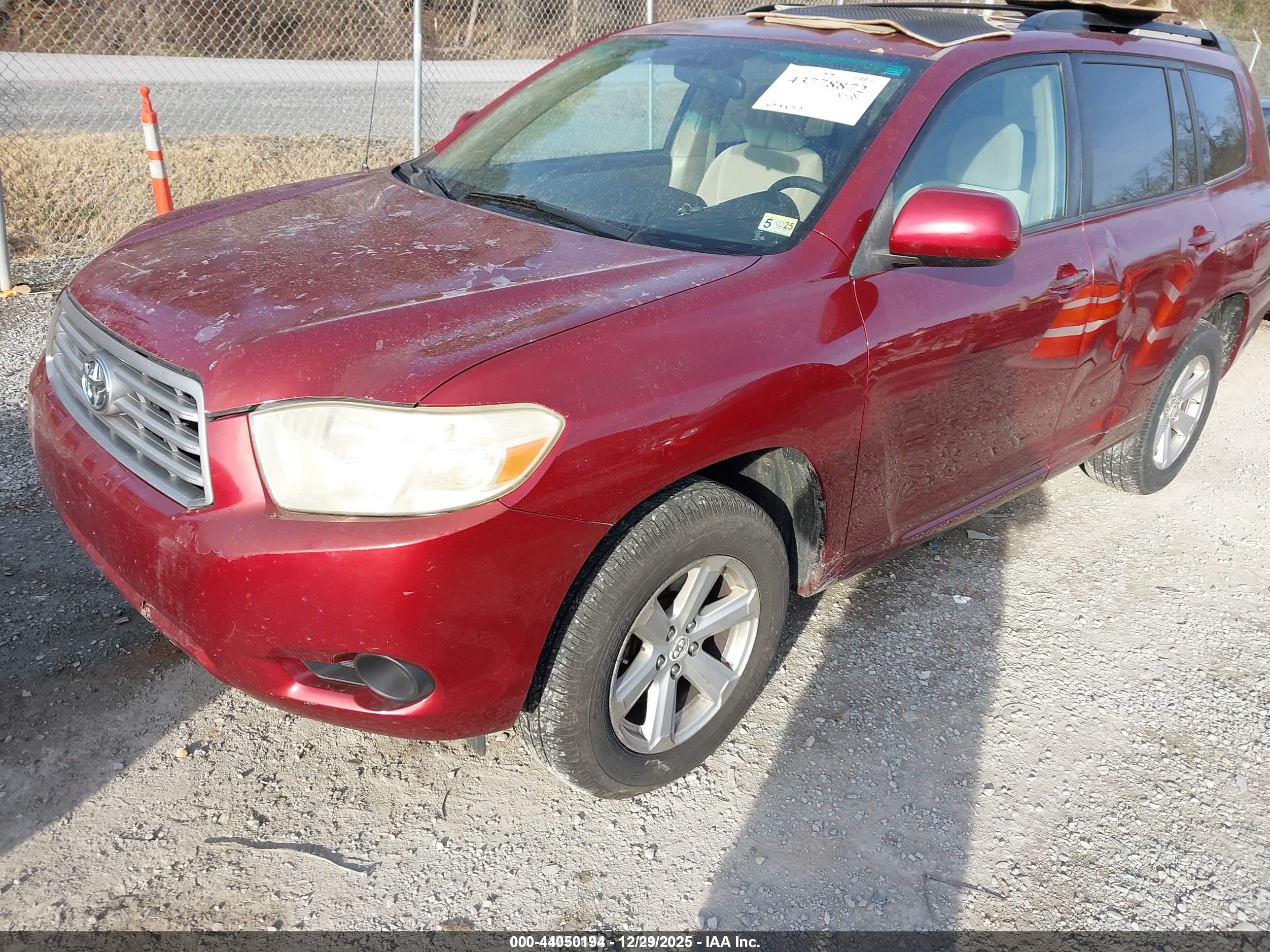 TOYOTA HIGHLANDER image 2