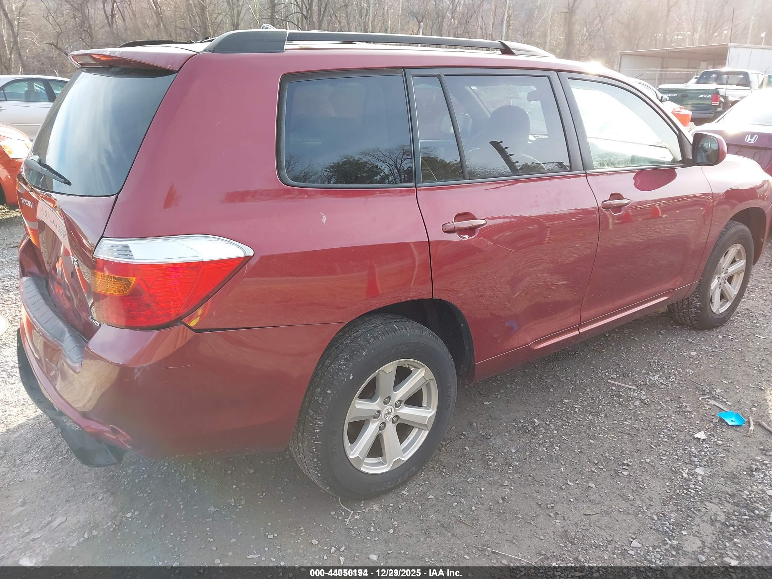 TOYOTA HIGHLANDER image 4