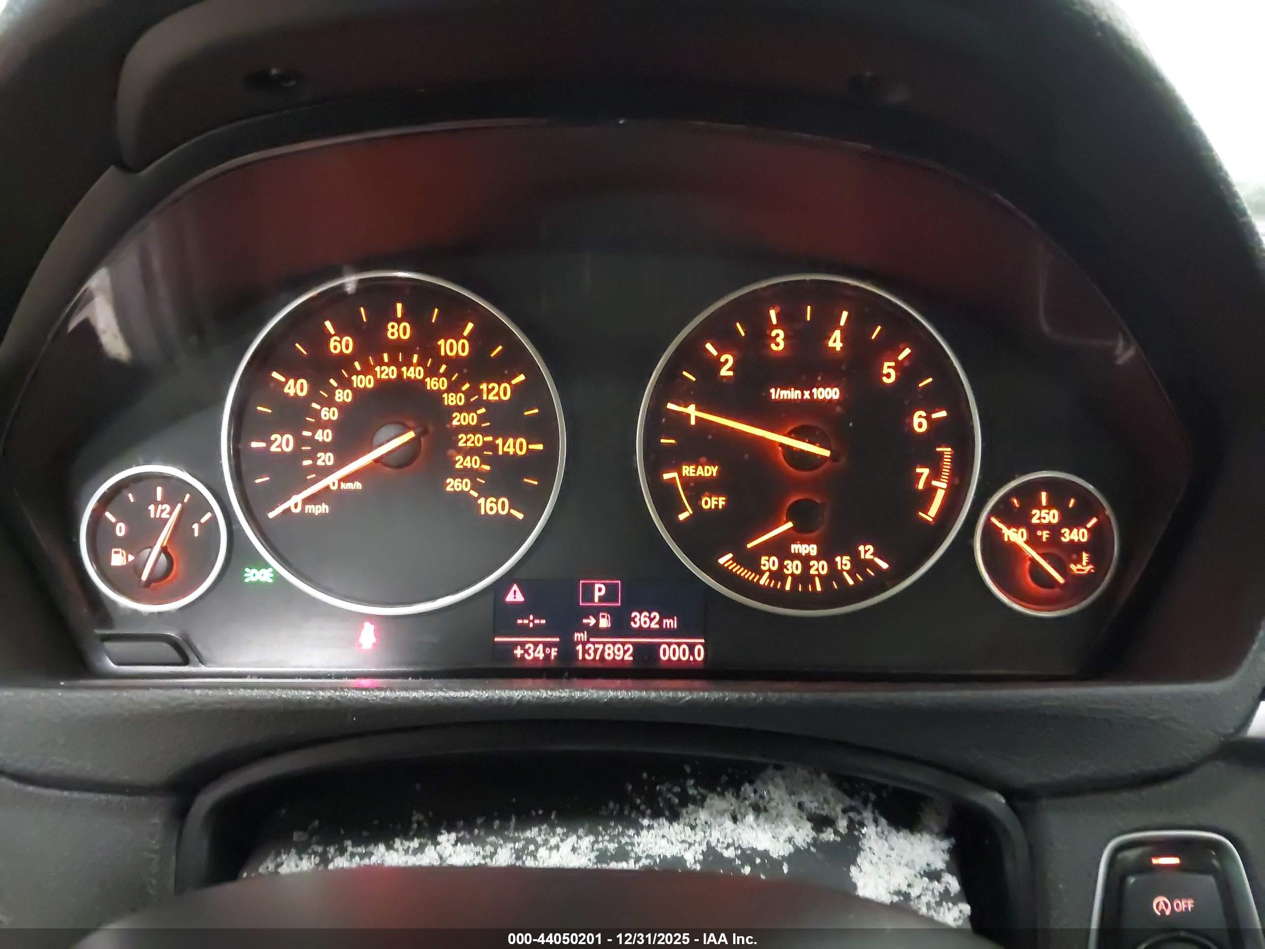 BMW 320I image 7