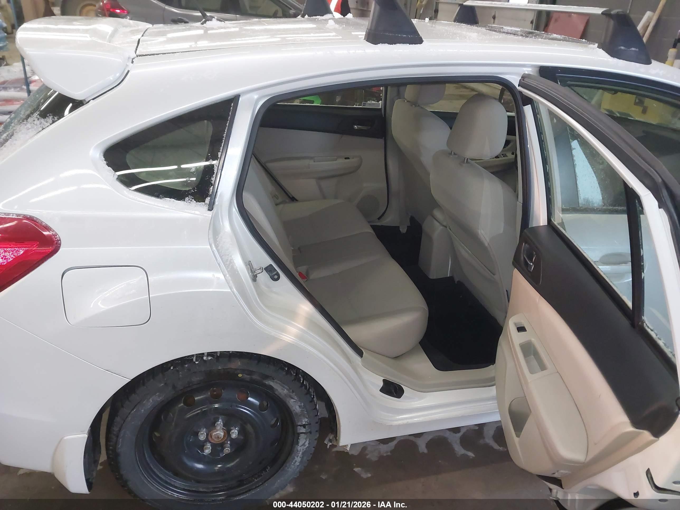 SUBARU IMPREZA image 8