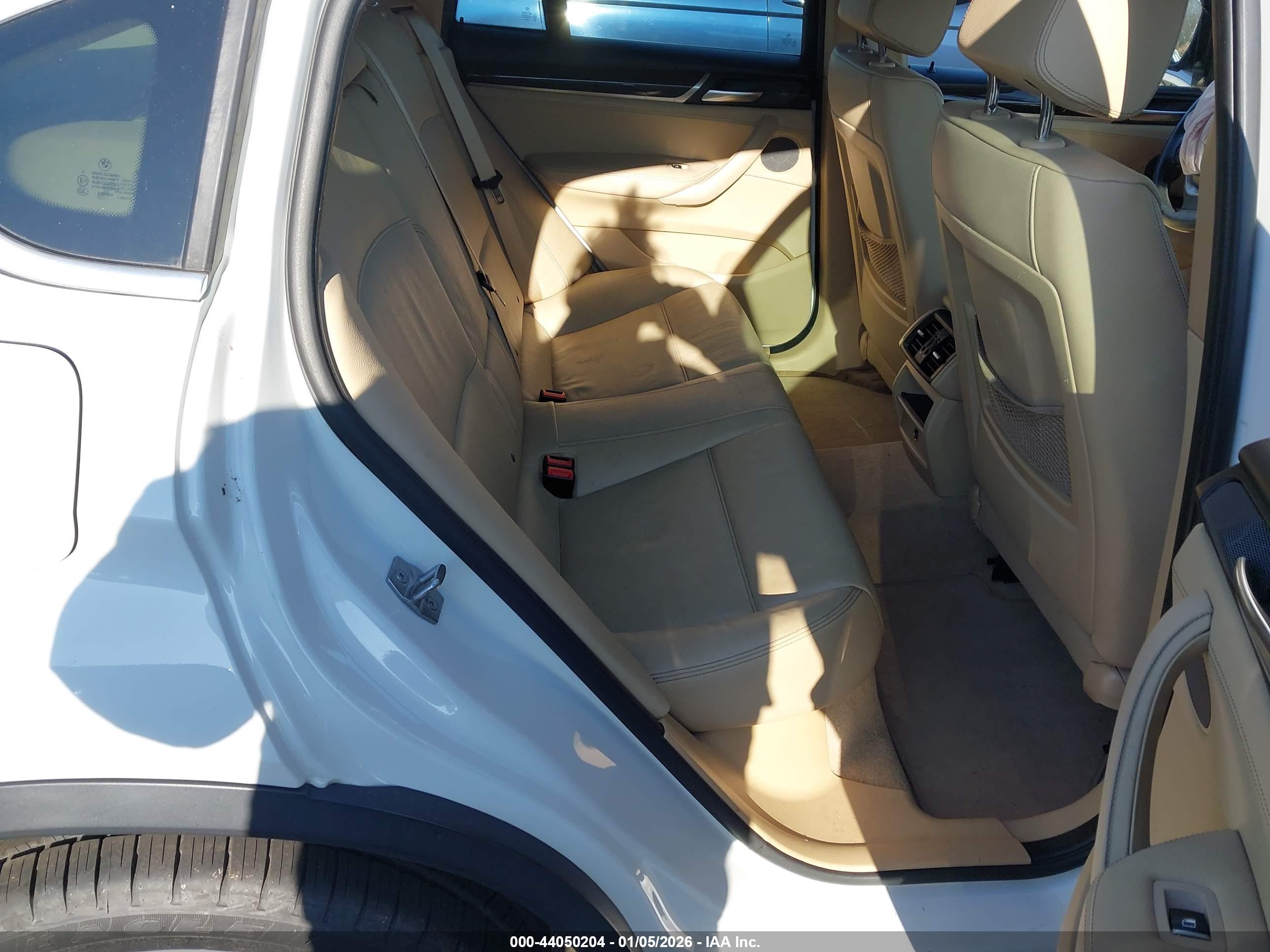 BMW X4 image 8