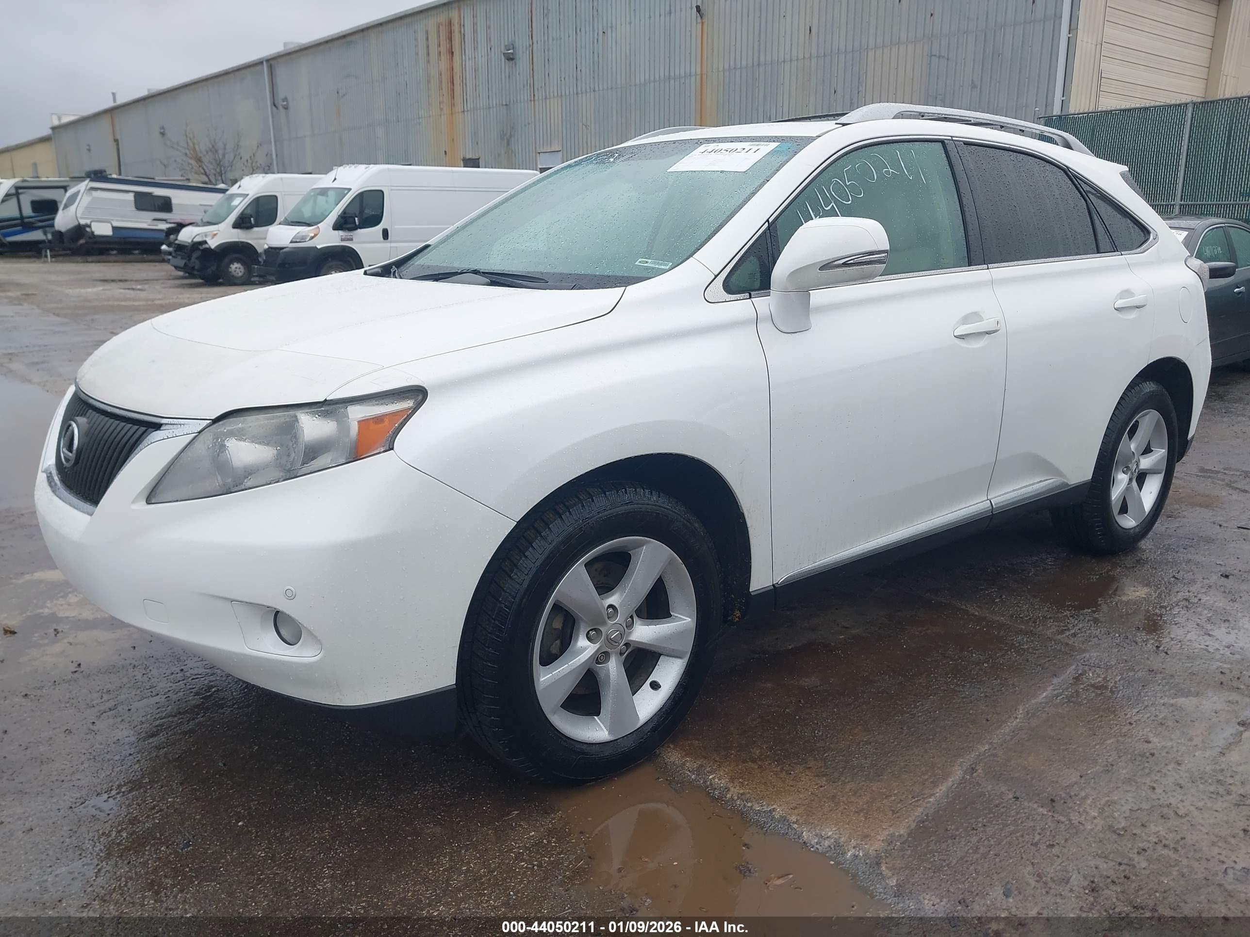 LEXUS RX image 2