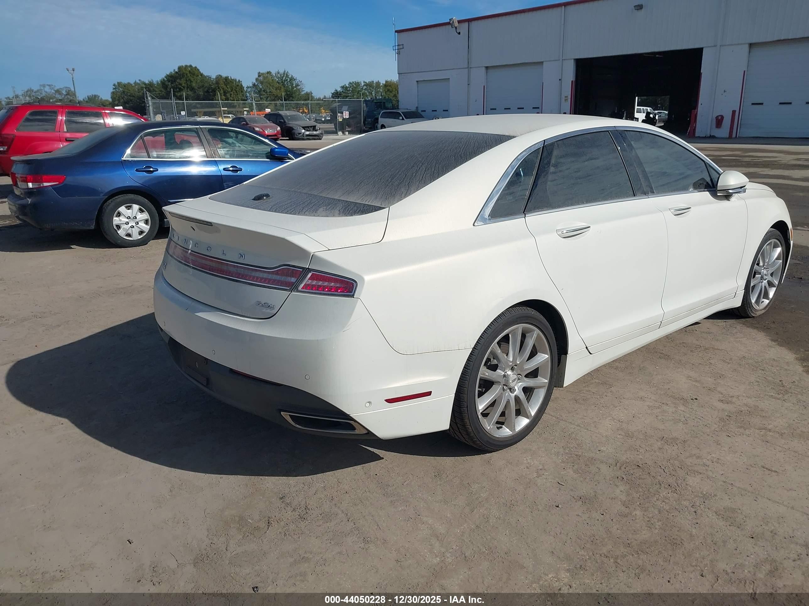 LINCOLN MKZ image 4