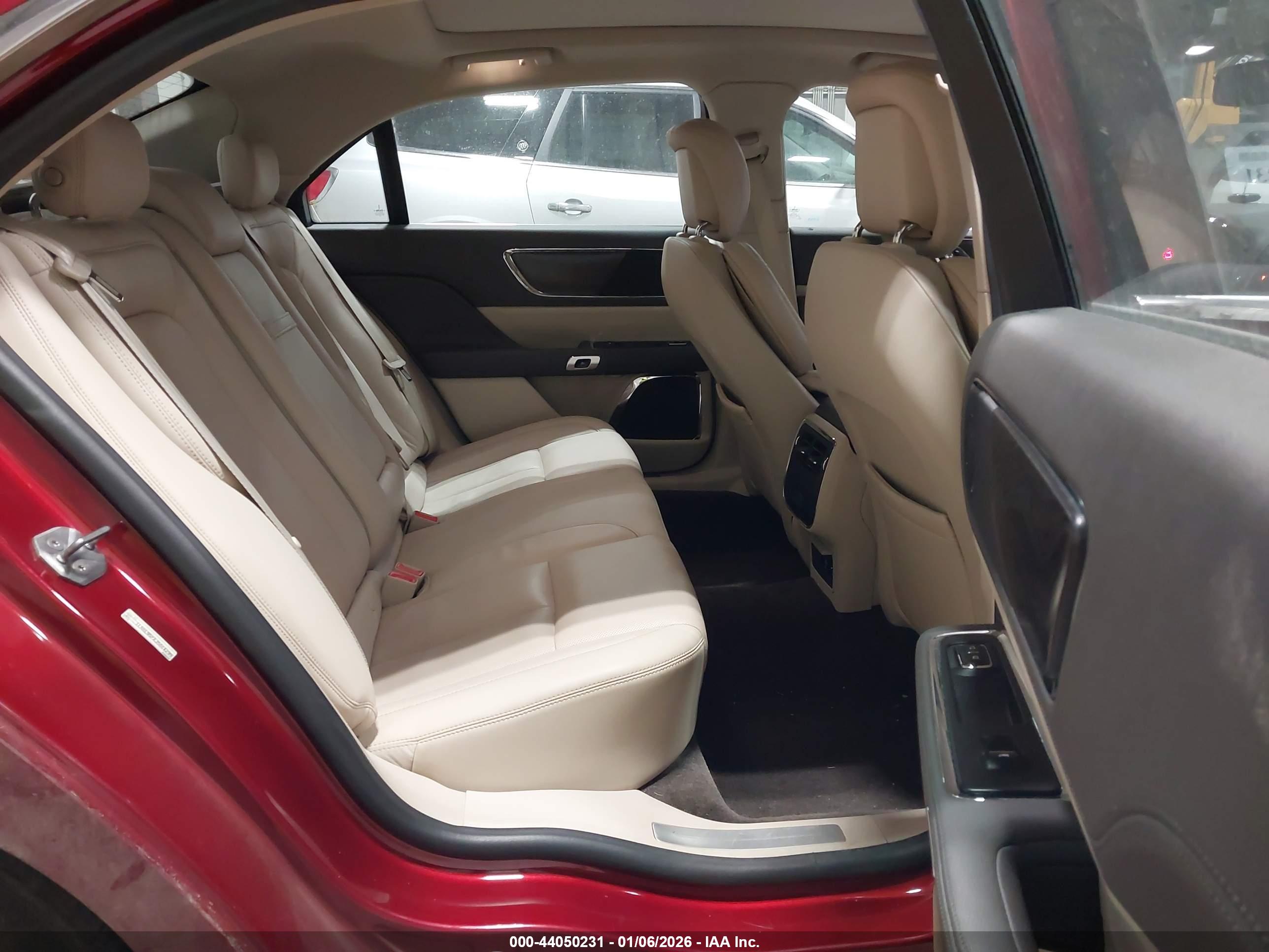 LINCOLN CONTINENTAL image 8
