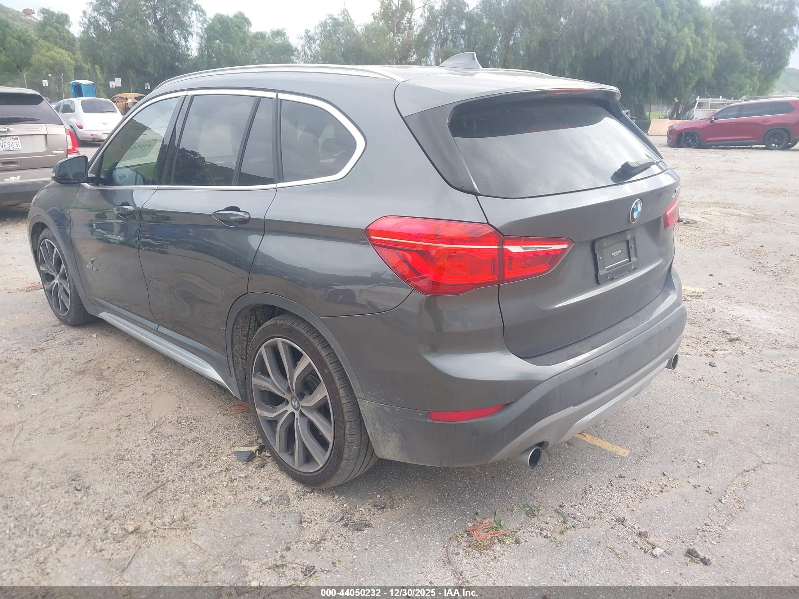 BMW X1 image 3
