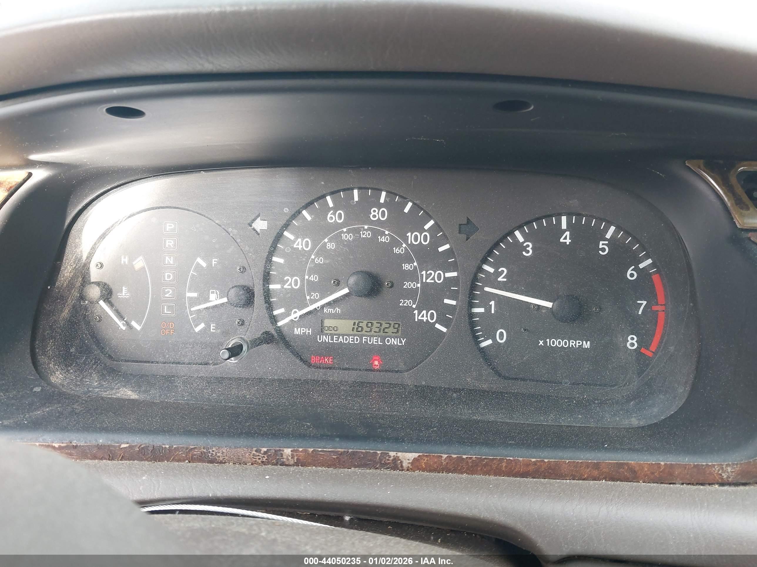 TOYOTA CAMRY image 7