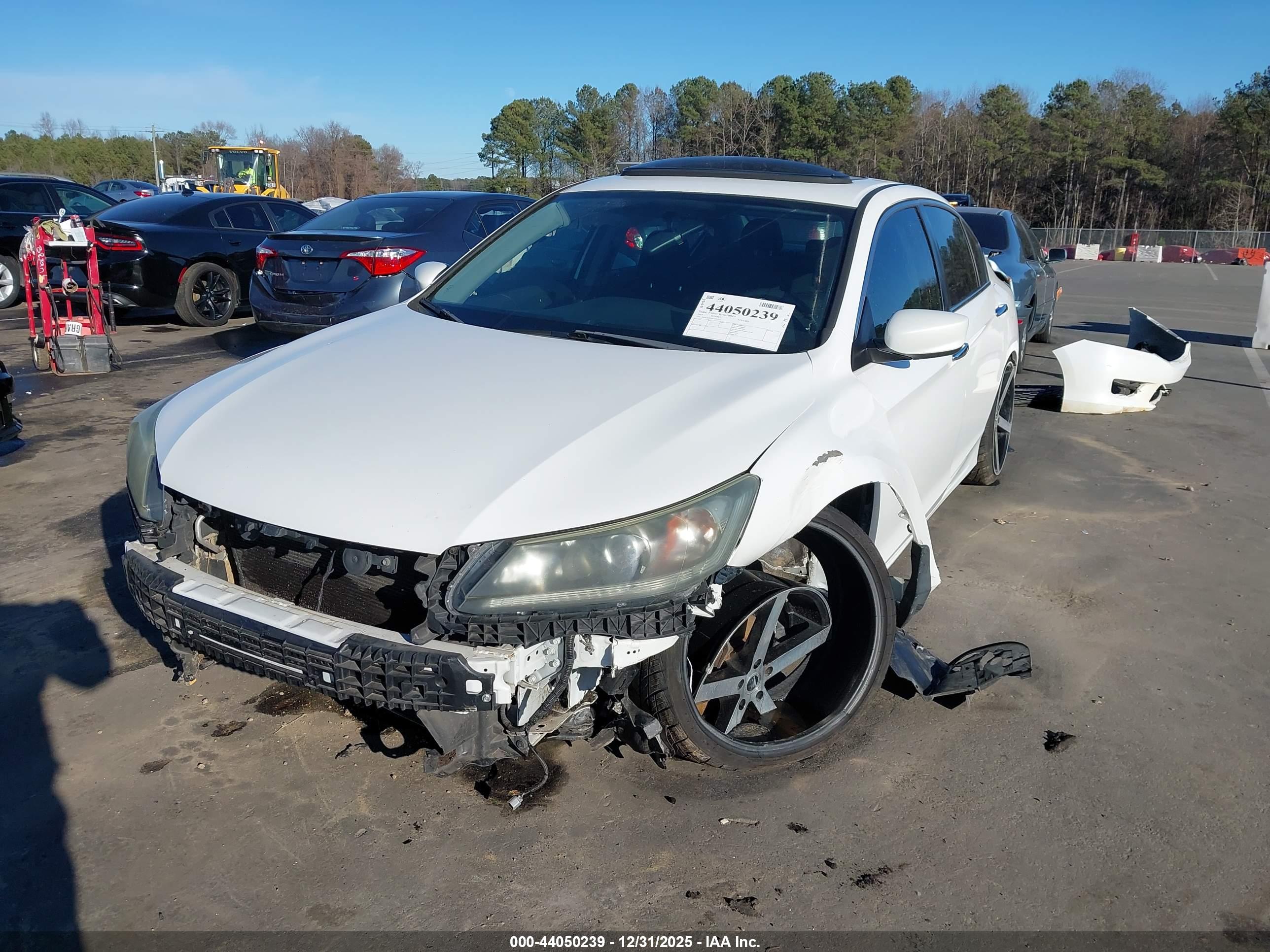 HONDA ACCORD image 6